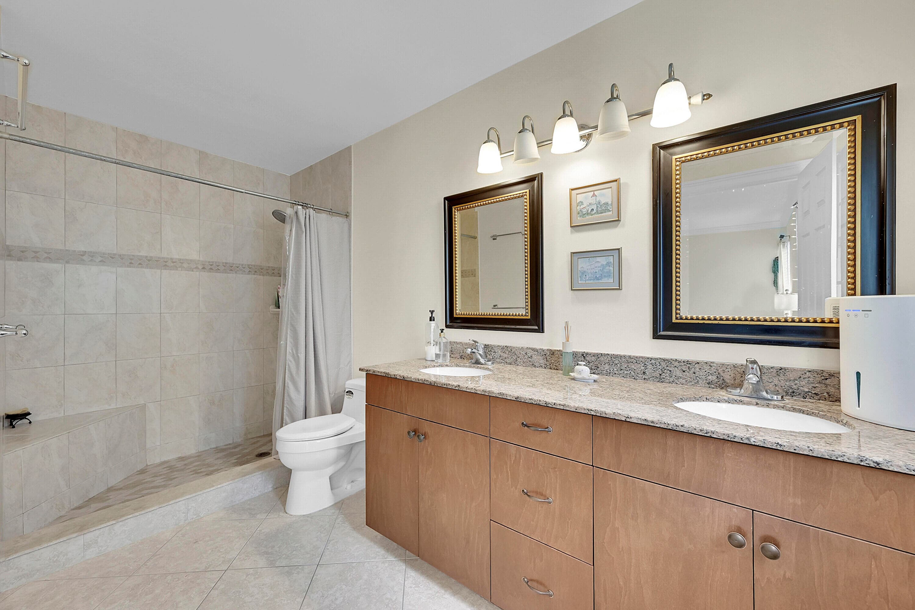 6245 Old Court #202 Boca Raton FL 33433 — thumbnail 16 of 25