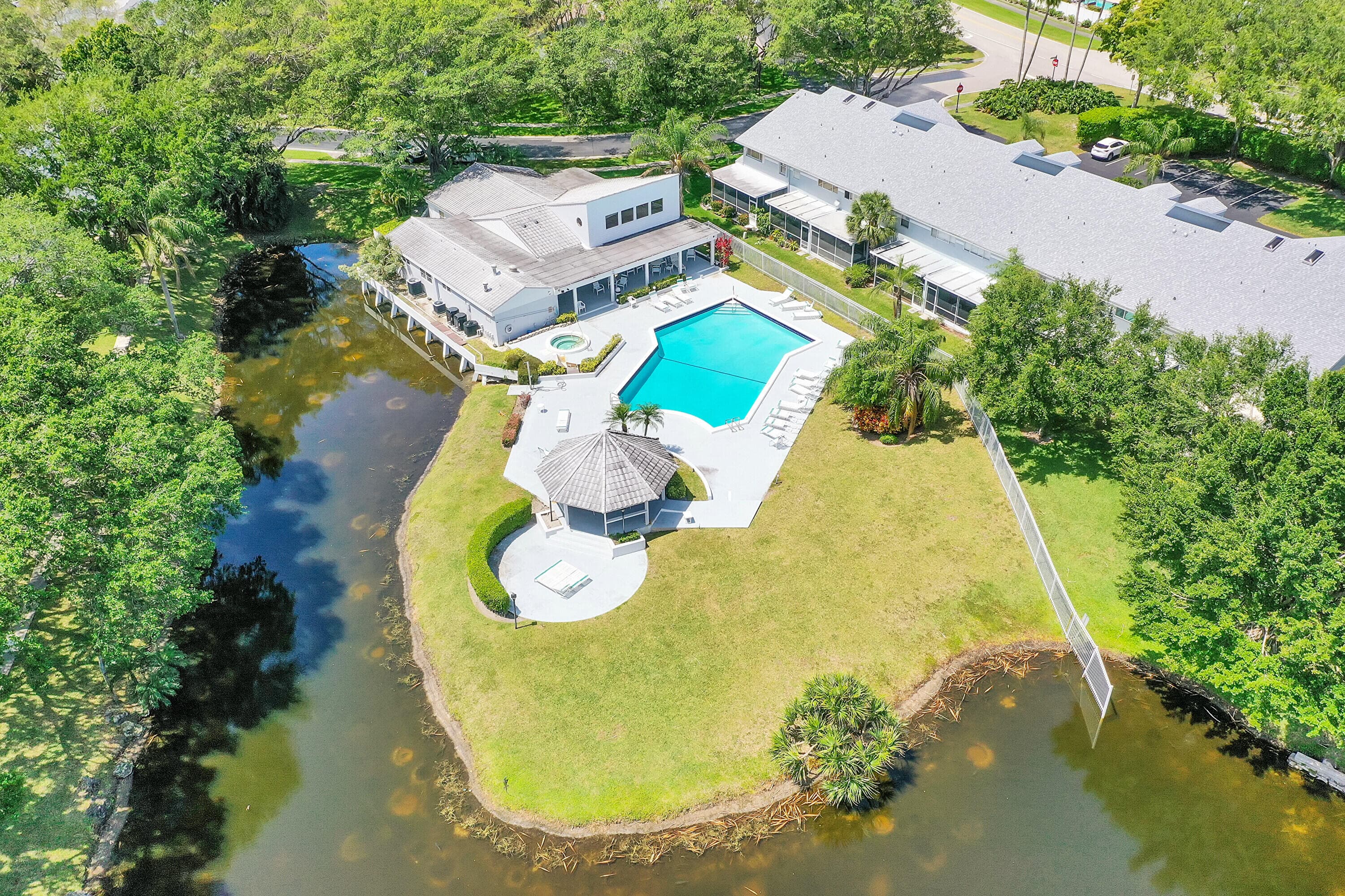6245 Old Court #202 Boca Raton FL 33433 — thumbnail 23 of 25