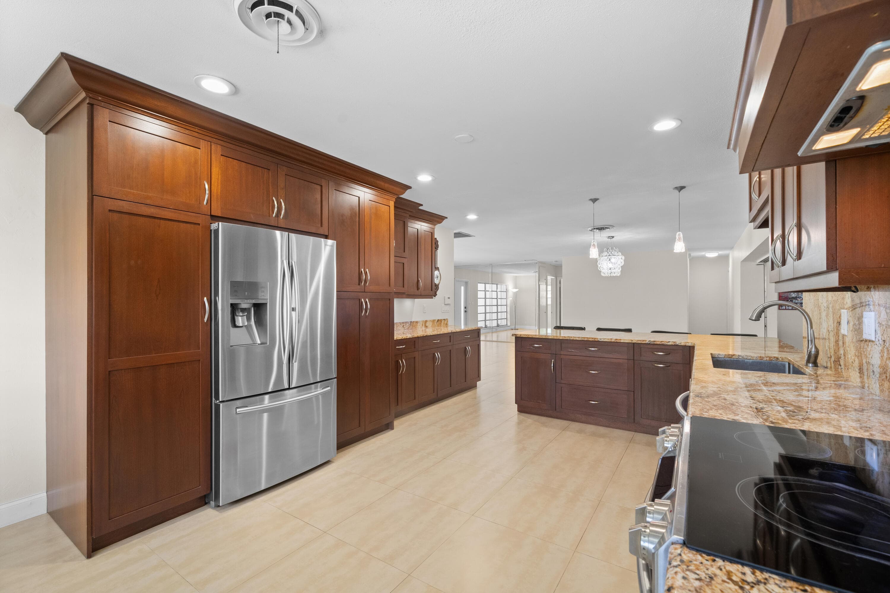 1500 24th Pompano Beach FL 33062 — thumbnail 9 of 24