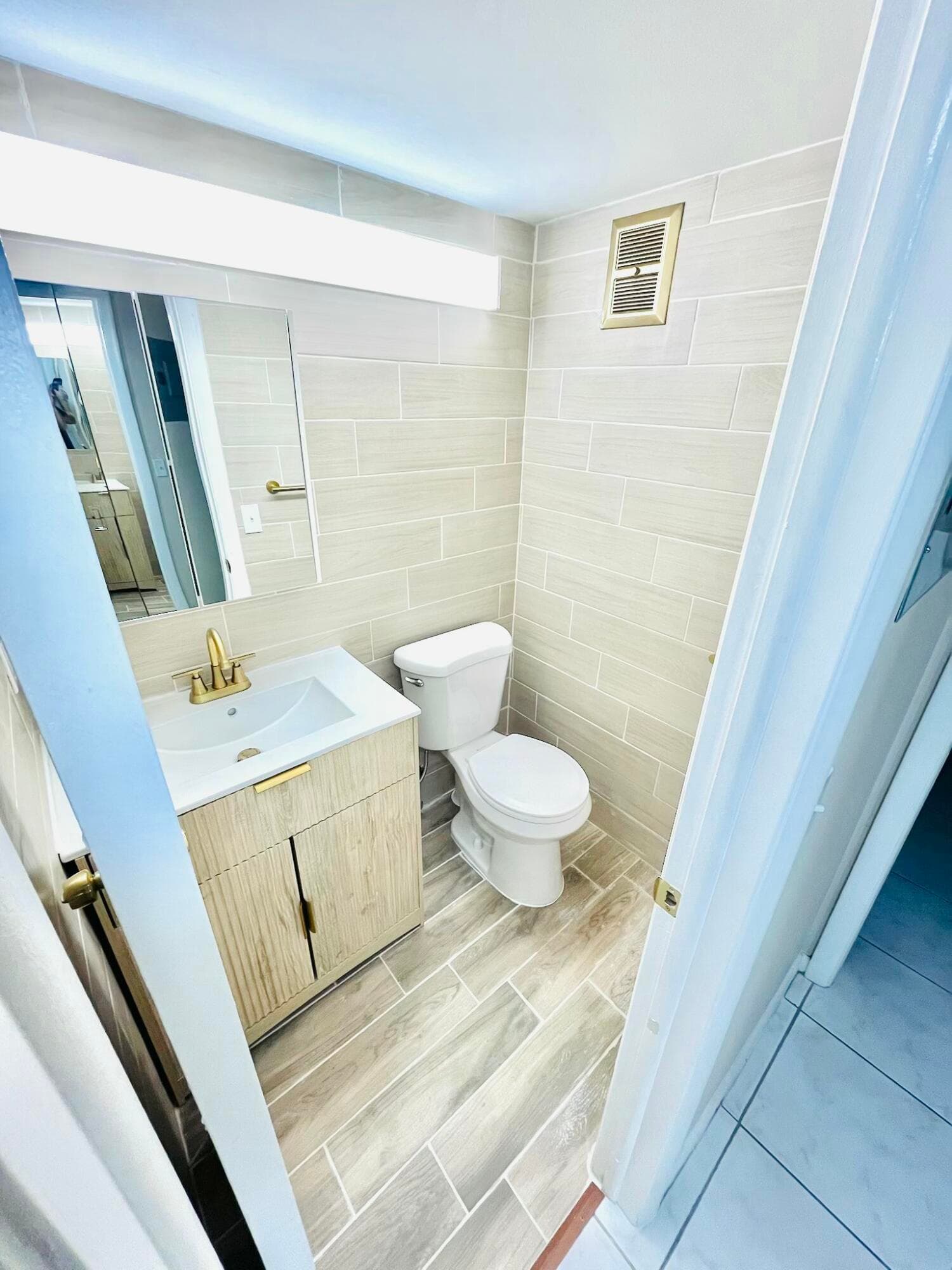 188 Cambridge H West Palm Beach FL 33417 — thumbnail 21 of 33