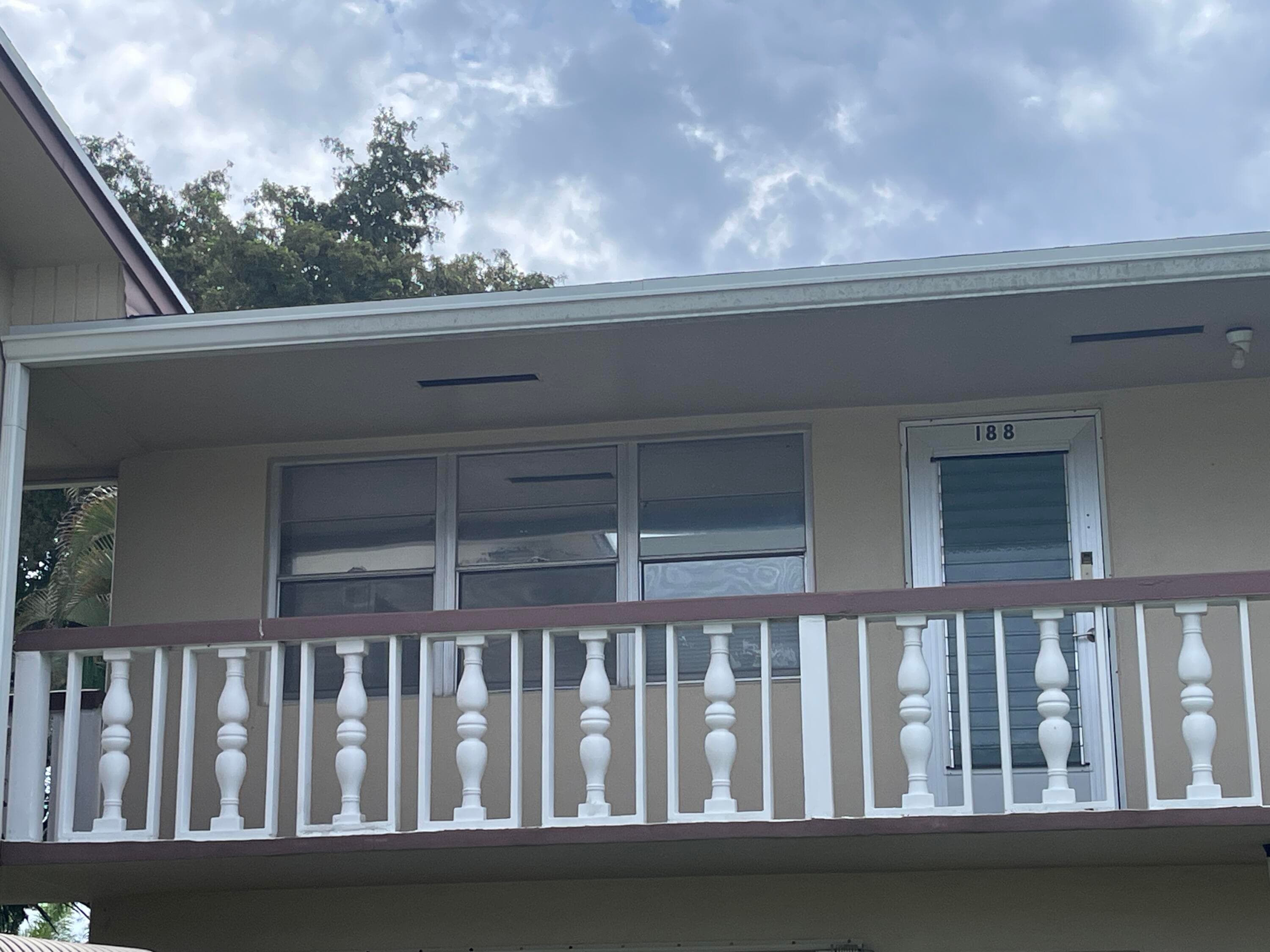 188 Cambridge H West Palm Beach FL 33417 — thumbnail 6 of 33