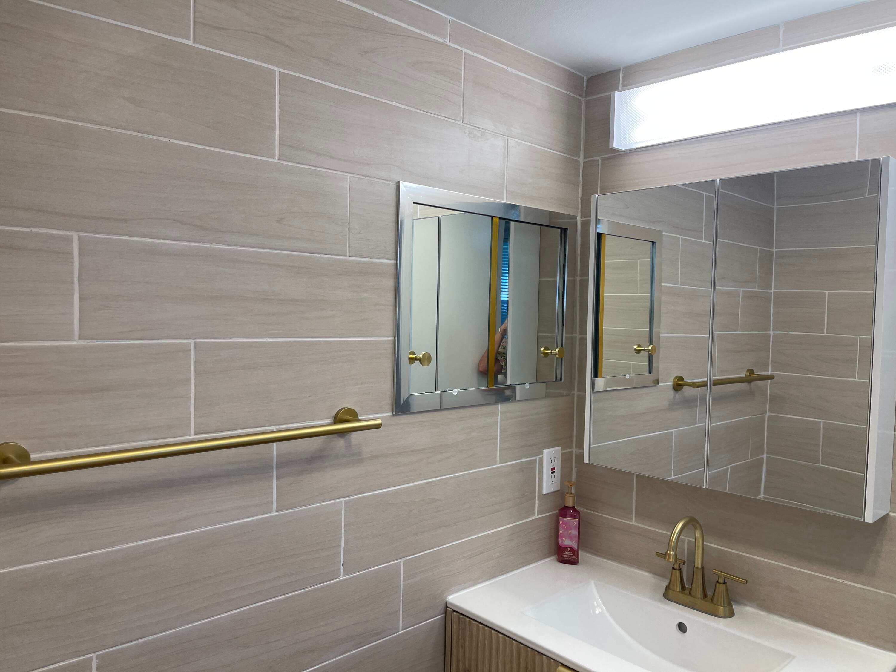 188 Cambridge H West Palm Beach FL 33417 — photo 1