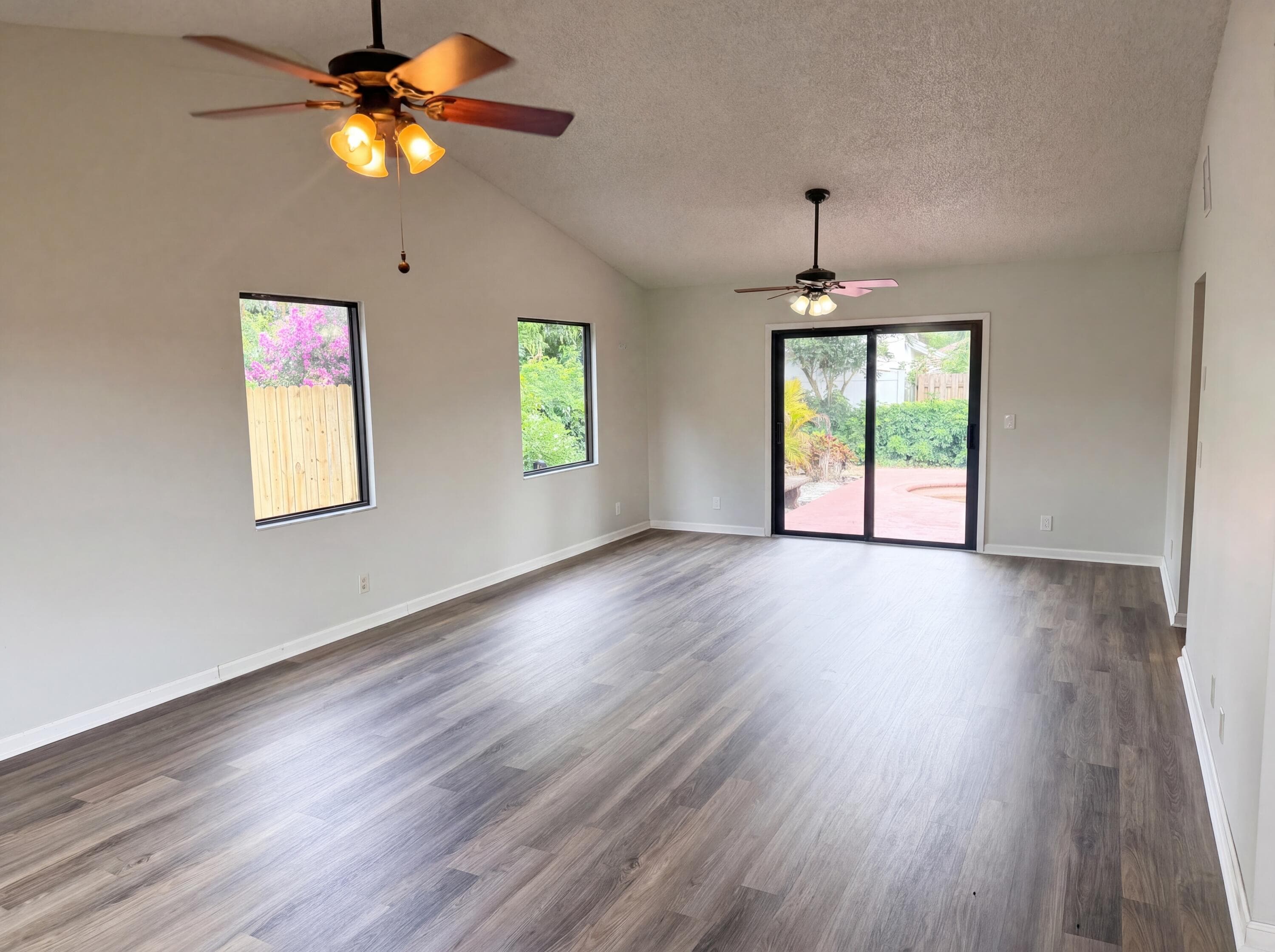 118 Waterway Royal Palm Beach FL 33411 — thumbnail 4 of 17