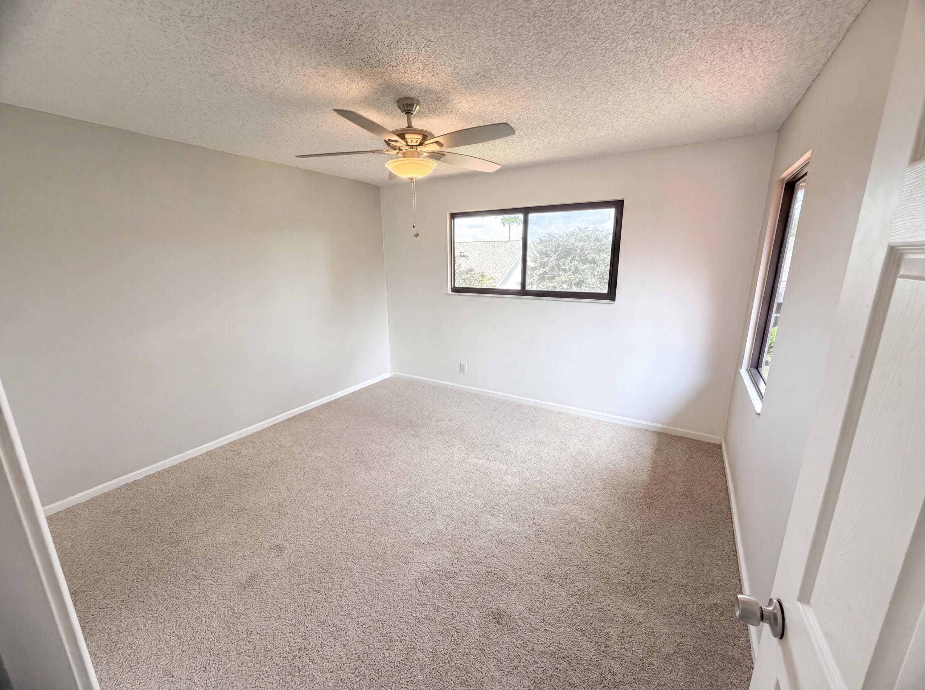 118 Waterway Royal Palm Beach FL 33411 — thumbnail 12 of 17