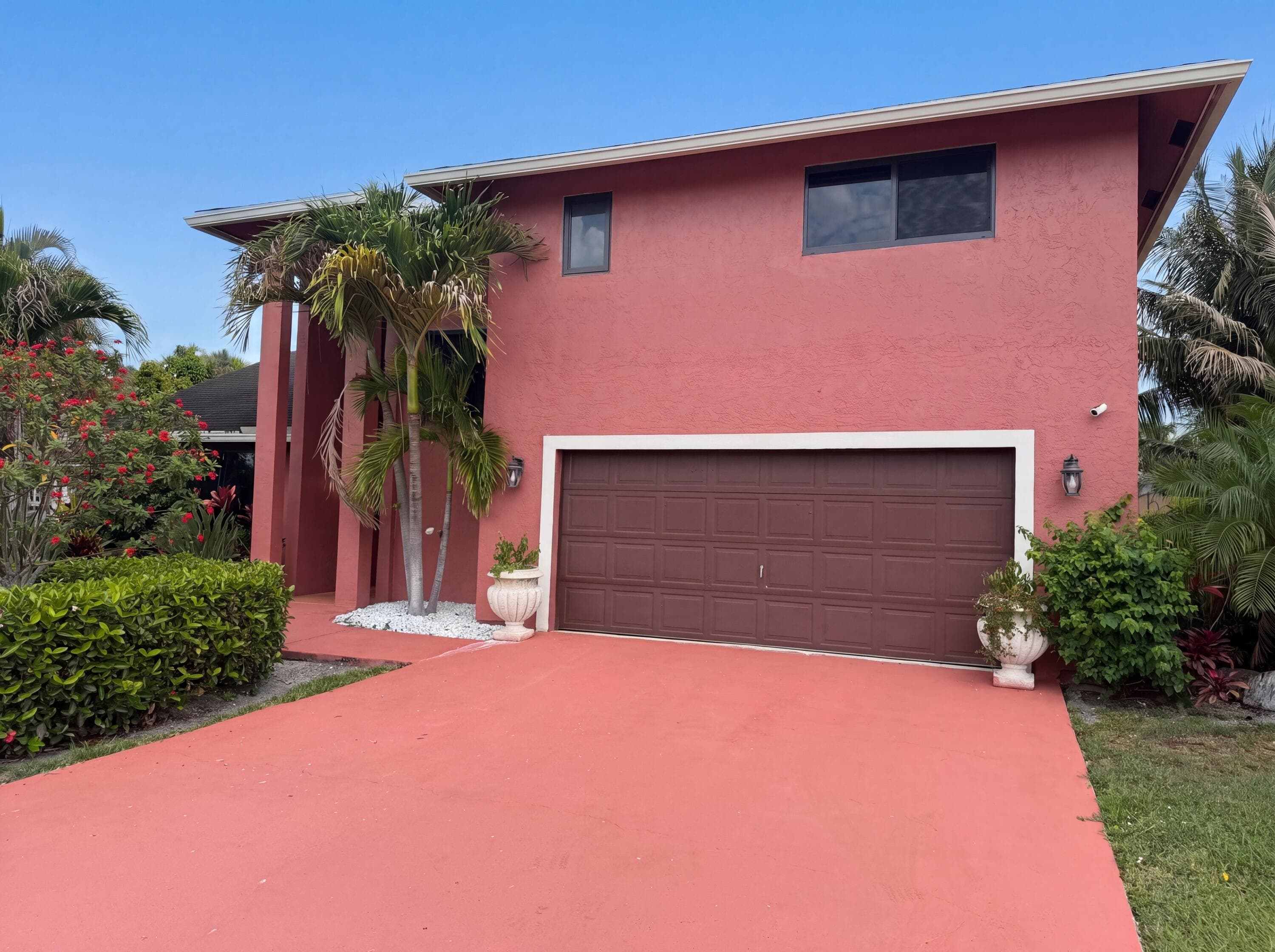 118 Waterway Royal Palm Beach FL 33411 — photo 1
