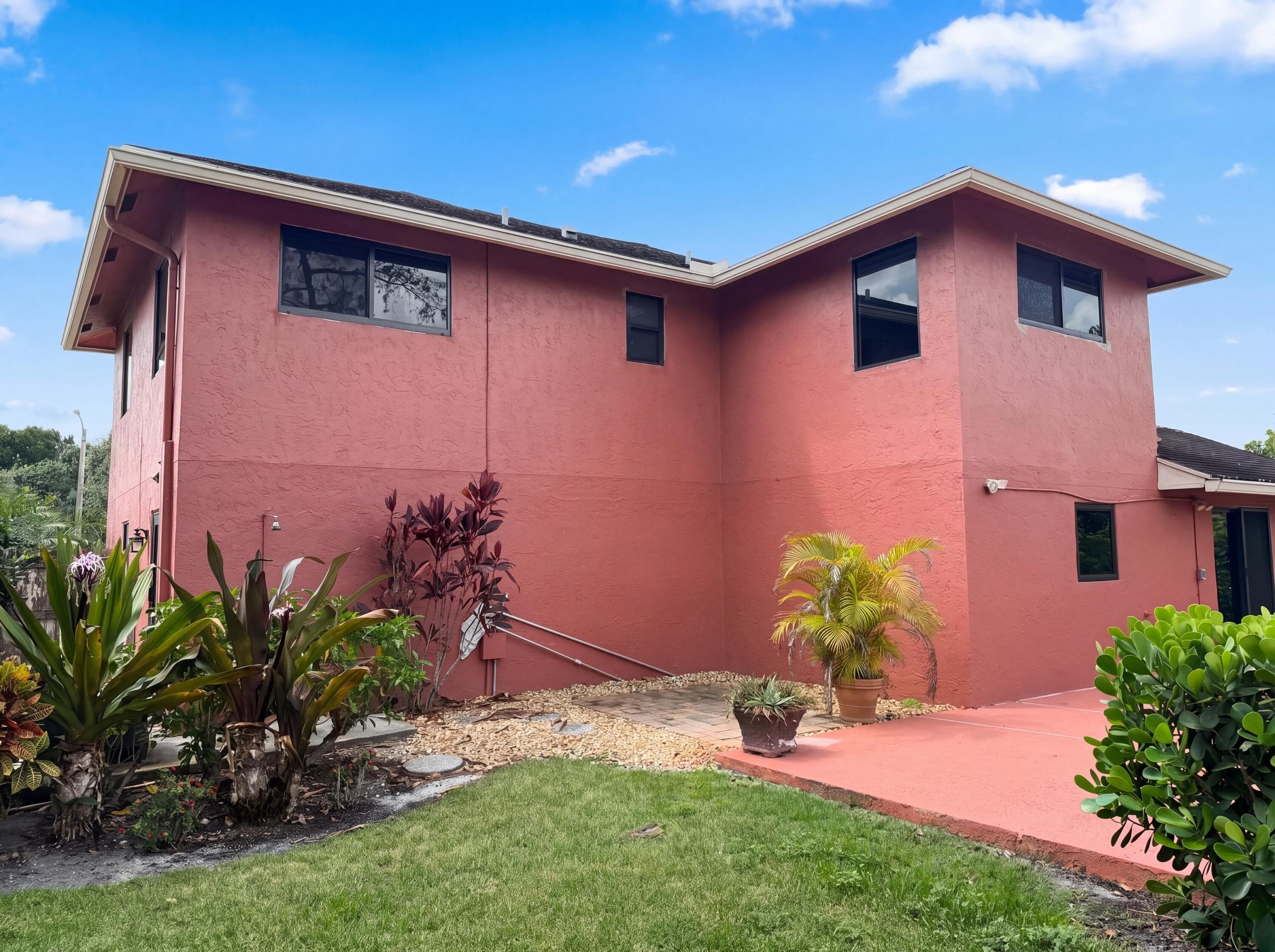 118 Waterway Royal Palm Beach FL 33411 — thumbnail 16 of 17