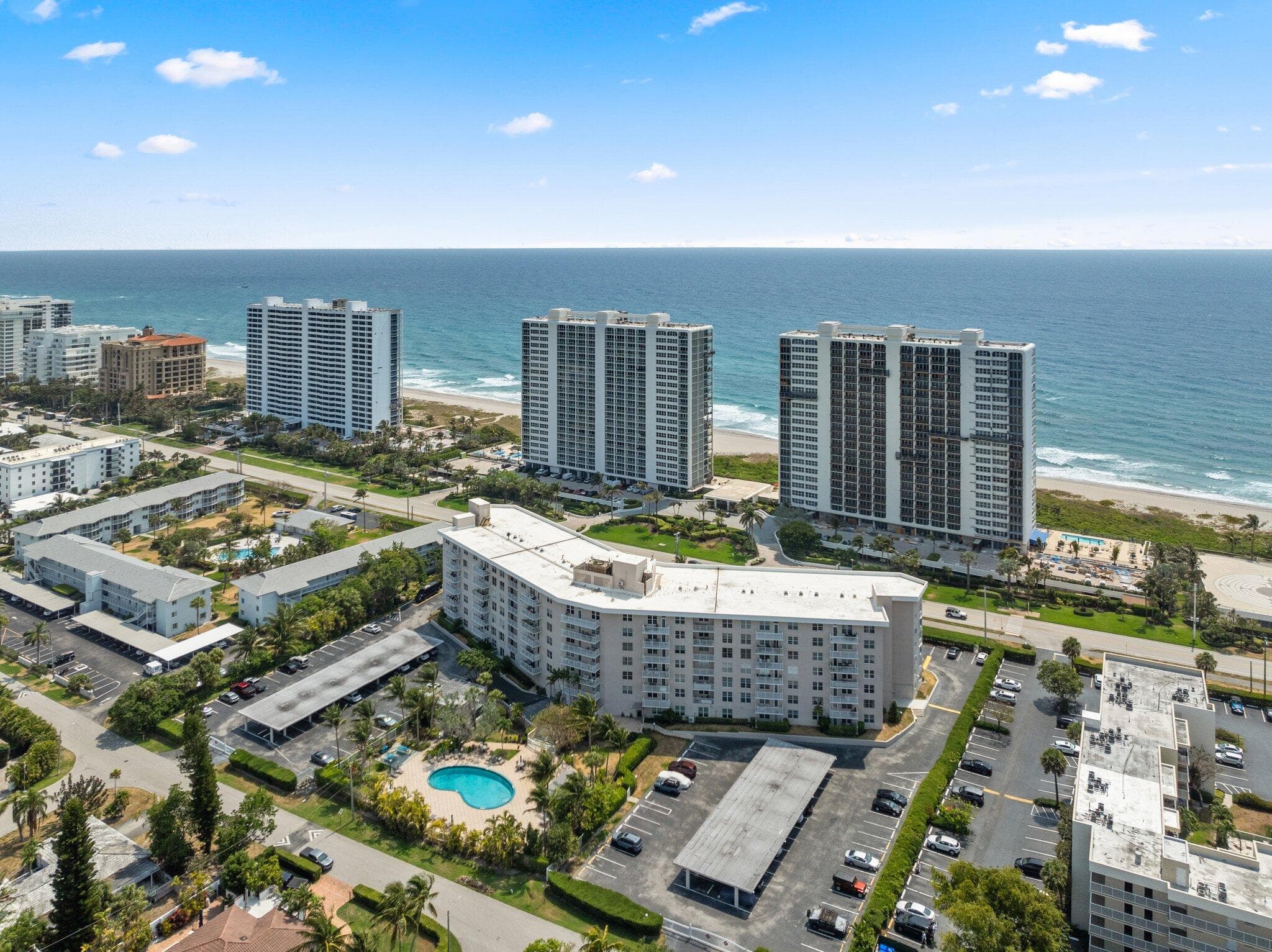 2851 Ocean #F-6 Boca Raton FL 33432 — thumbnail 3 of 34