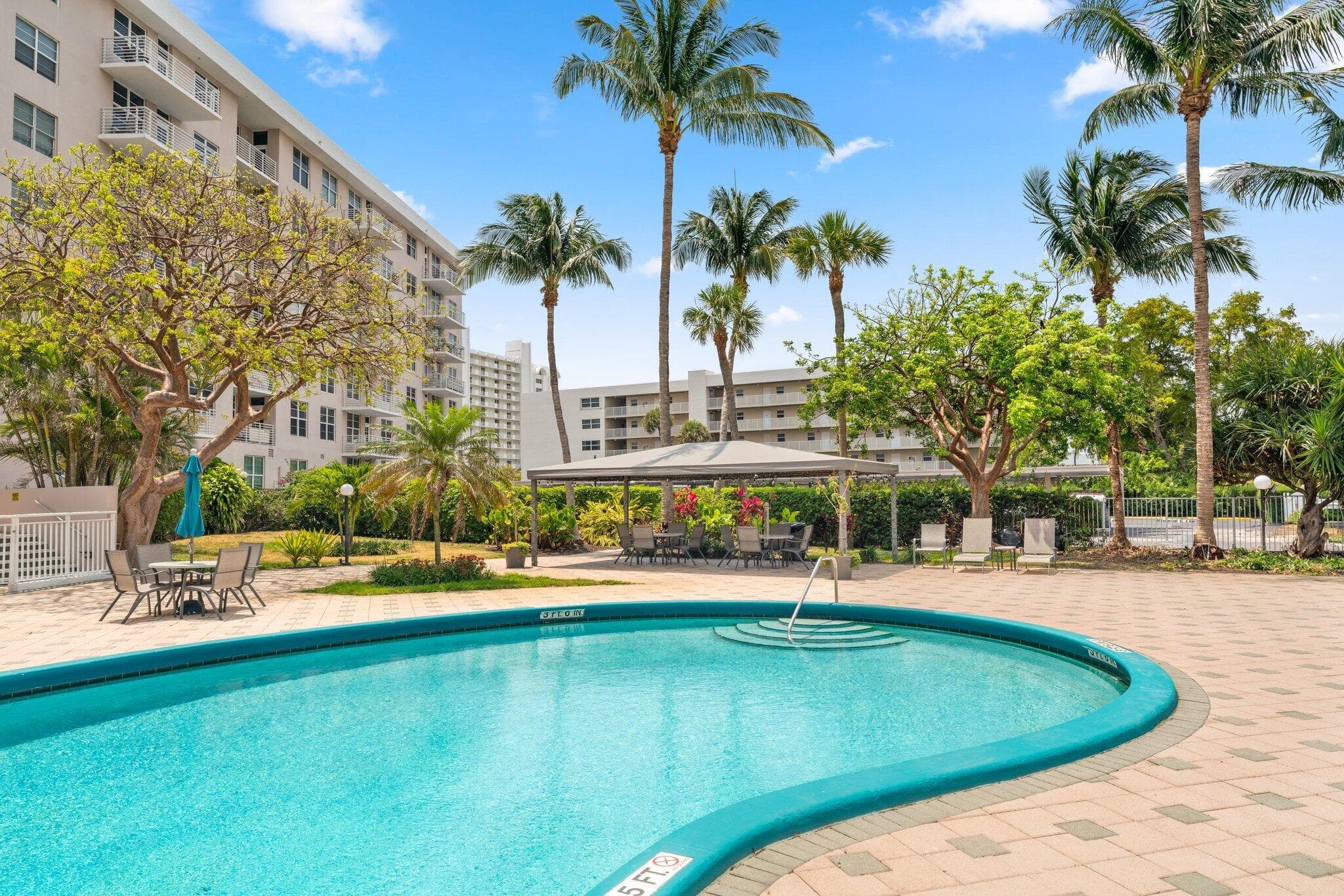 2851 Ocean #F-6 Boca Raton FL 33432 — thumbnail 9 of 34