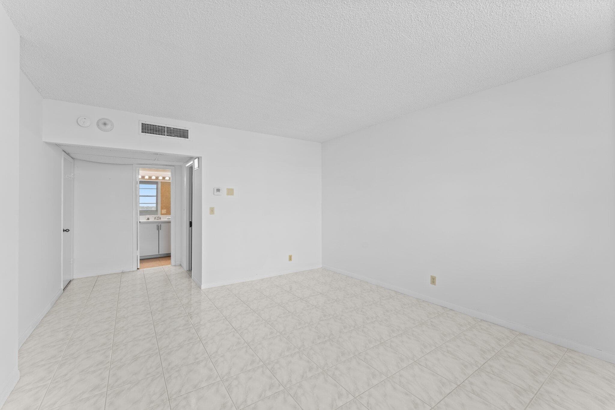 2851 Ocean #F-6 Boca Raton FL 33432 — thumbnail 29 of 34