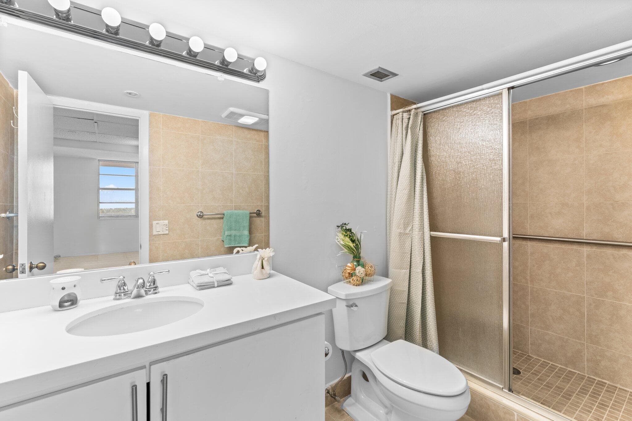 2851 Ocean #F-6 Boca Raton FL 33432 — thumbnail 31 of 34