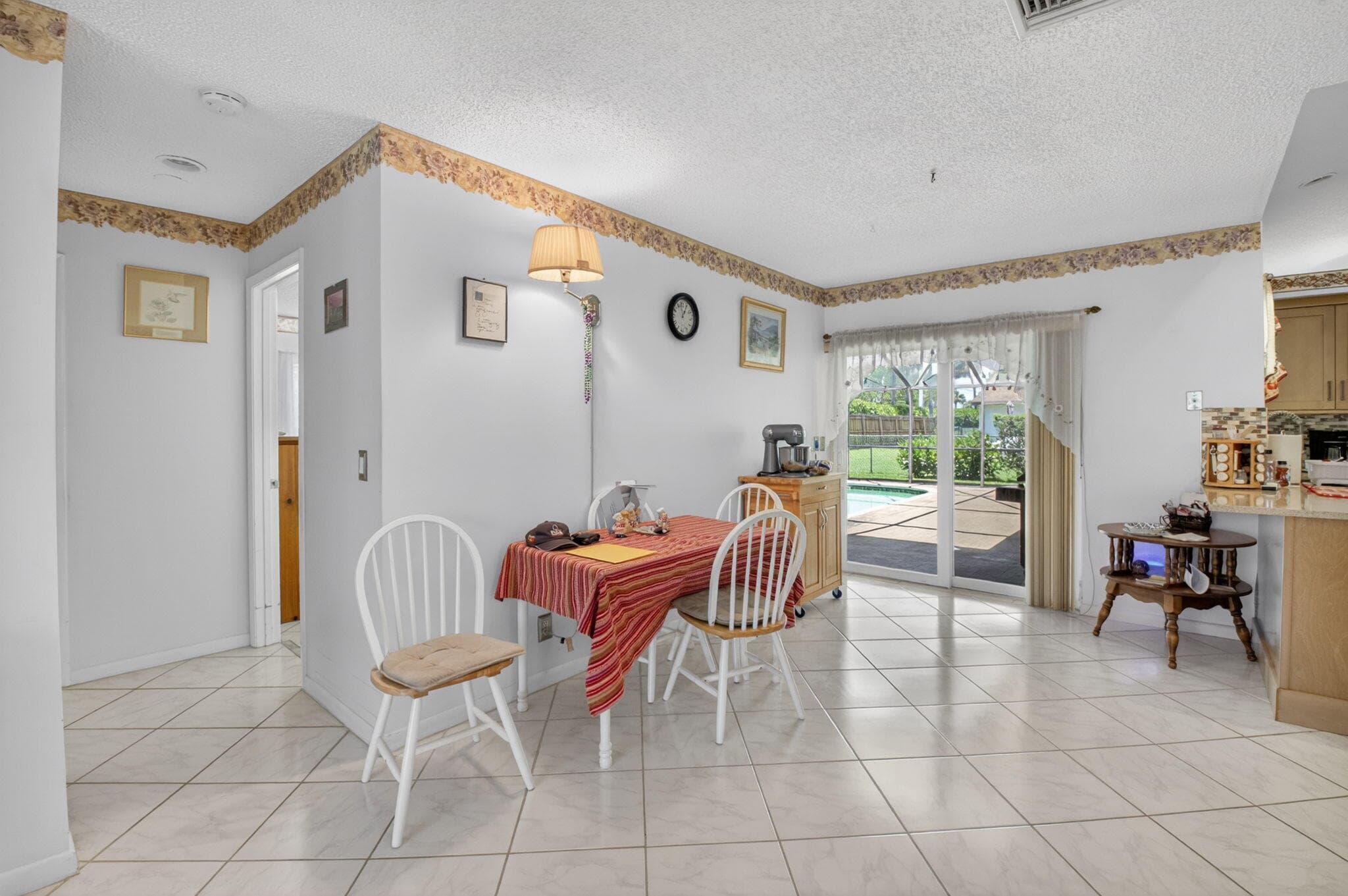 8344 Blue Cypress Lake Worth FL 33467 — thumbnail 10 of 27