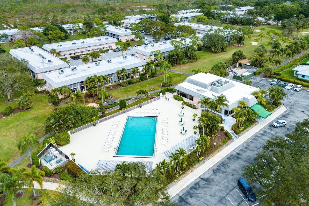 18081 Country Club #132 Jupiter FL 33469 — thumbnail 25 of 35