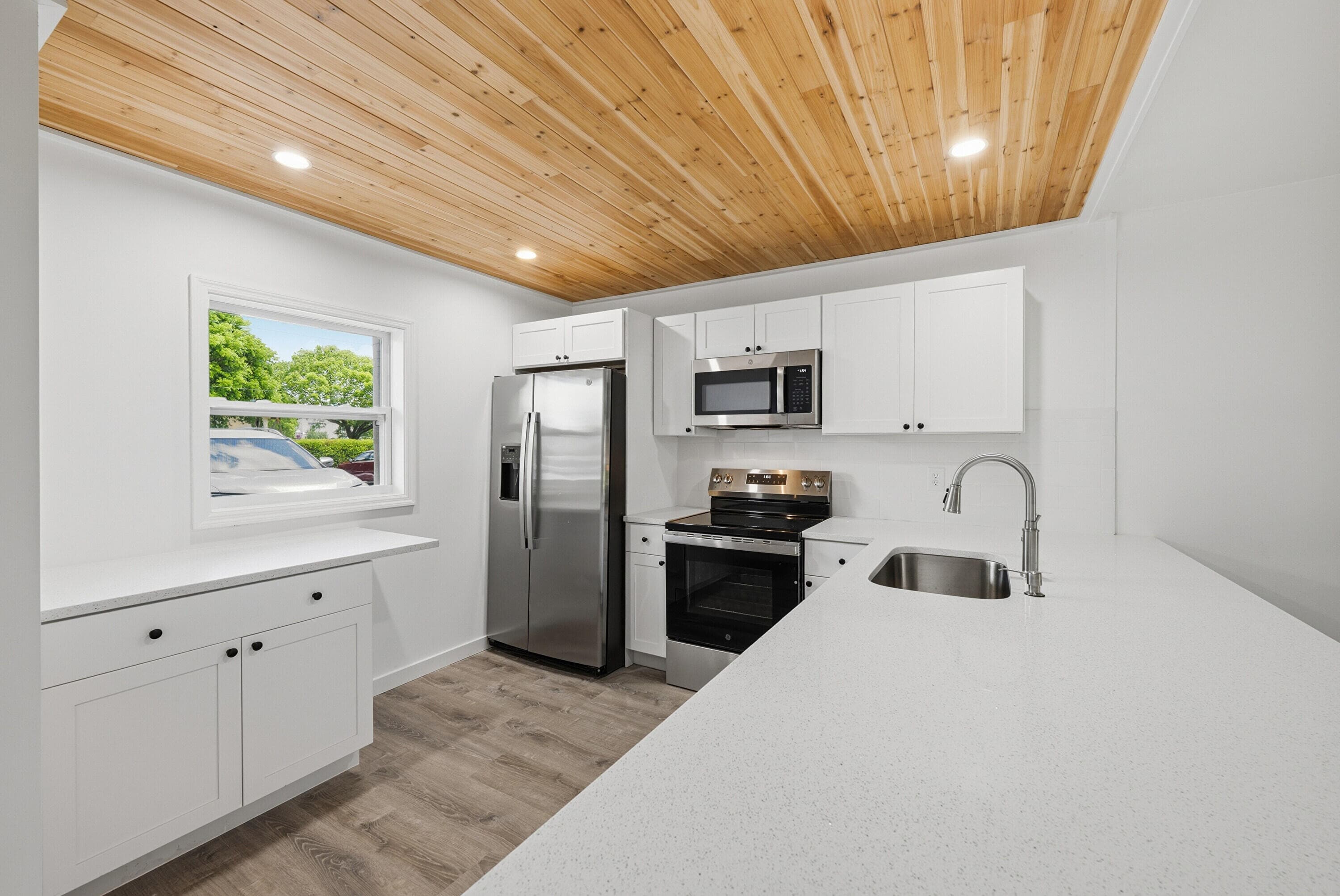 330 26th #112 Boynton Beach FL 33435 — thumbnail 5 of 38