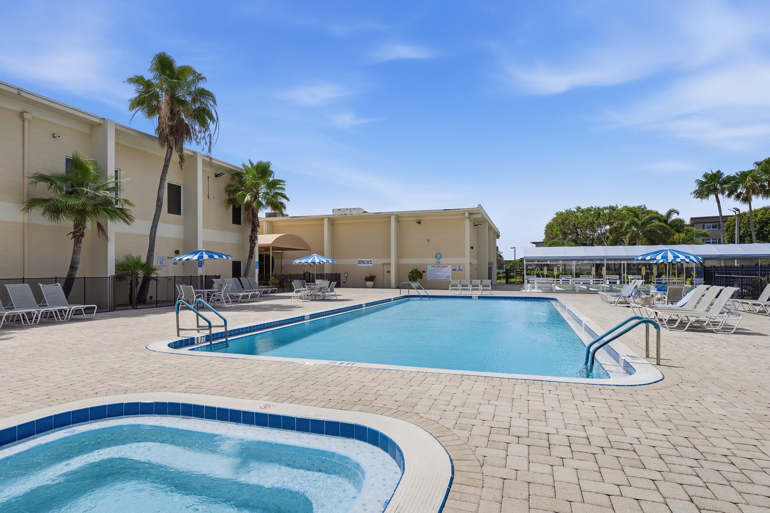 330 26th #112 Boynton Beach FL 33435 — thumbnail 35 of 38