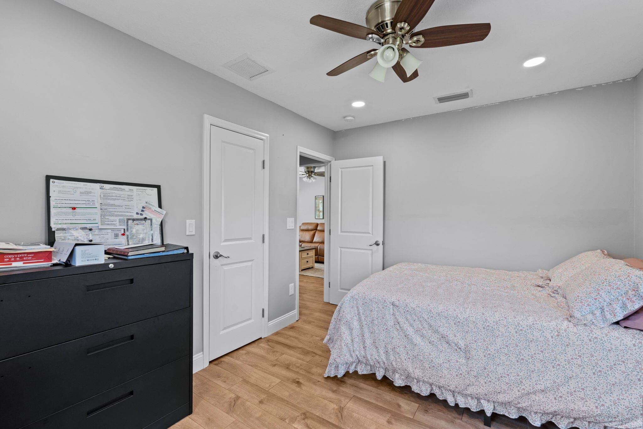 620 B Lake Worth Beach FL 33460 — thumbnail 21 of 43
