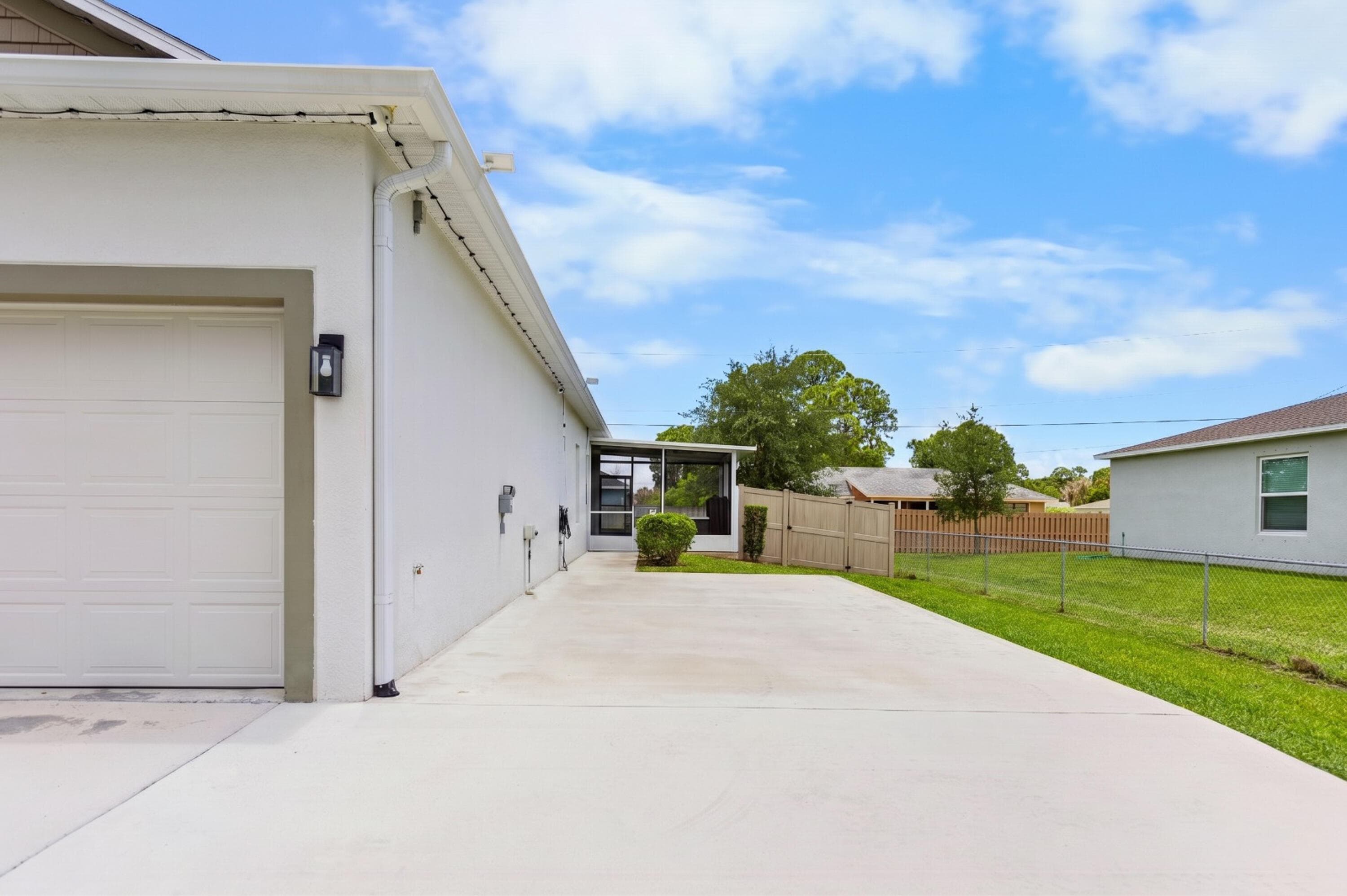 1502 Kosnar Port St. Lucie FL 34953 — thumbnail 63 of 74