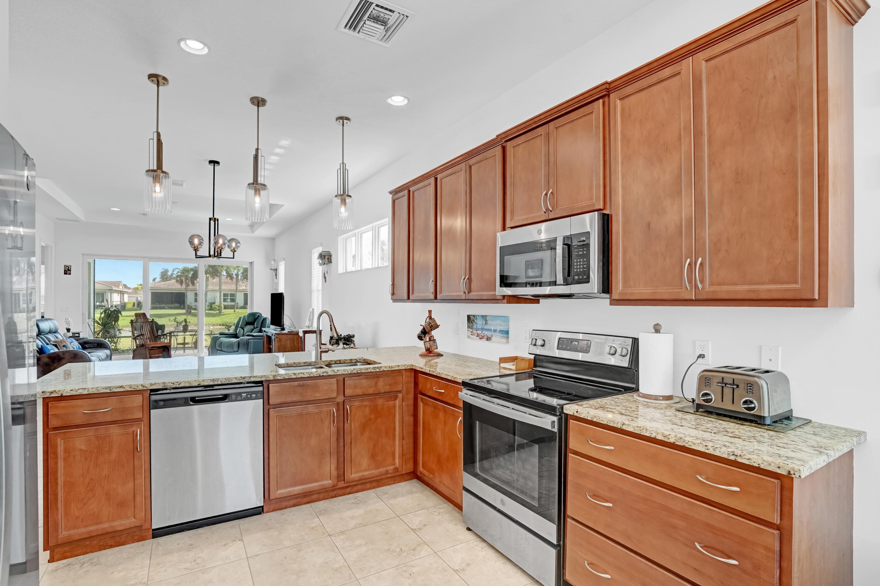 25007 Alberti Port St. Lucie FL 34986 — thumbnail 14 of 48
