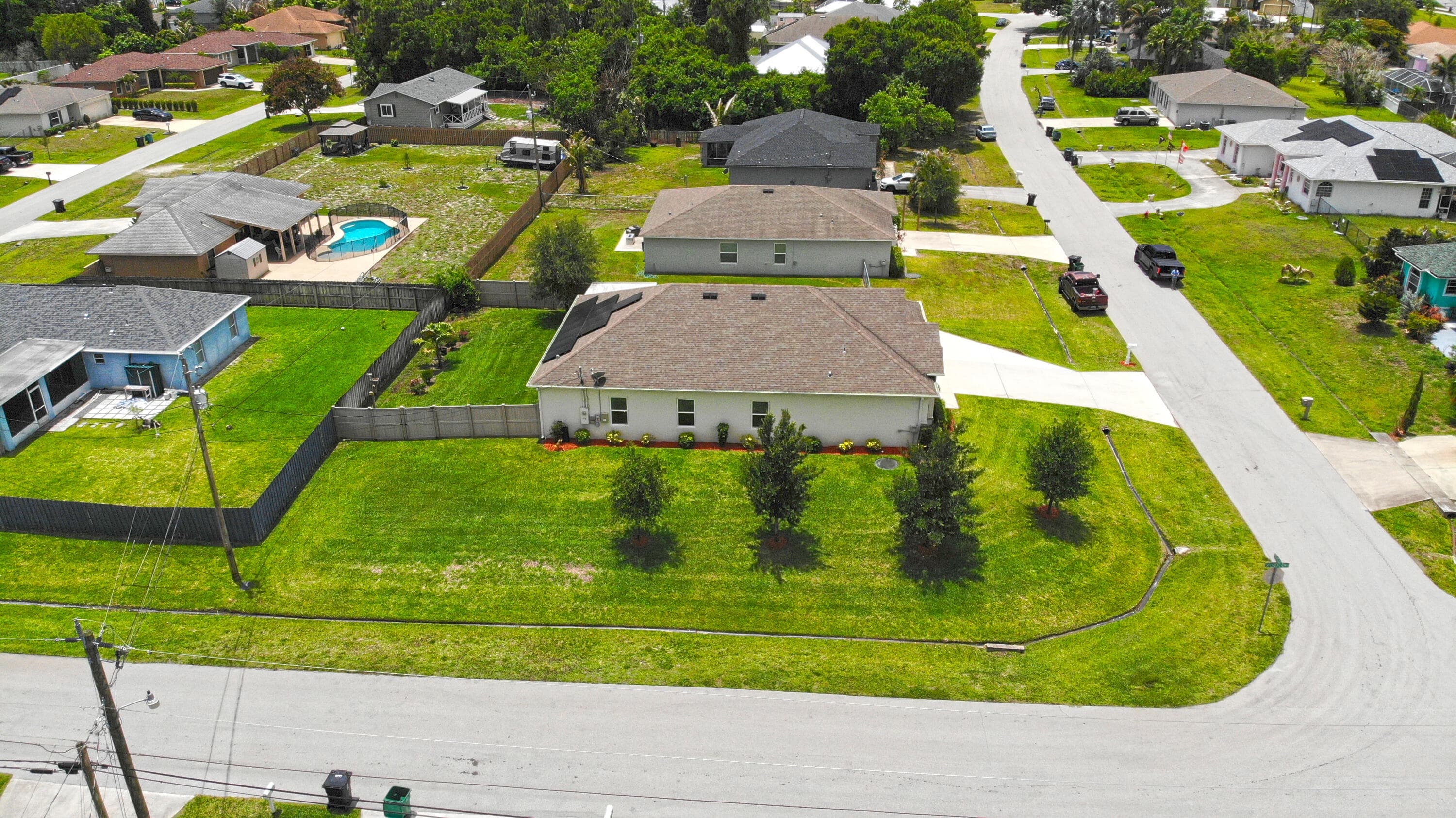 1502 Kosnar Port St. Lucie FL 34953 — thumbnail 72 of 74