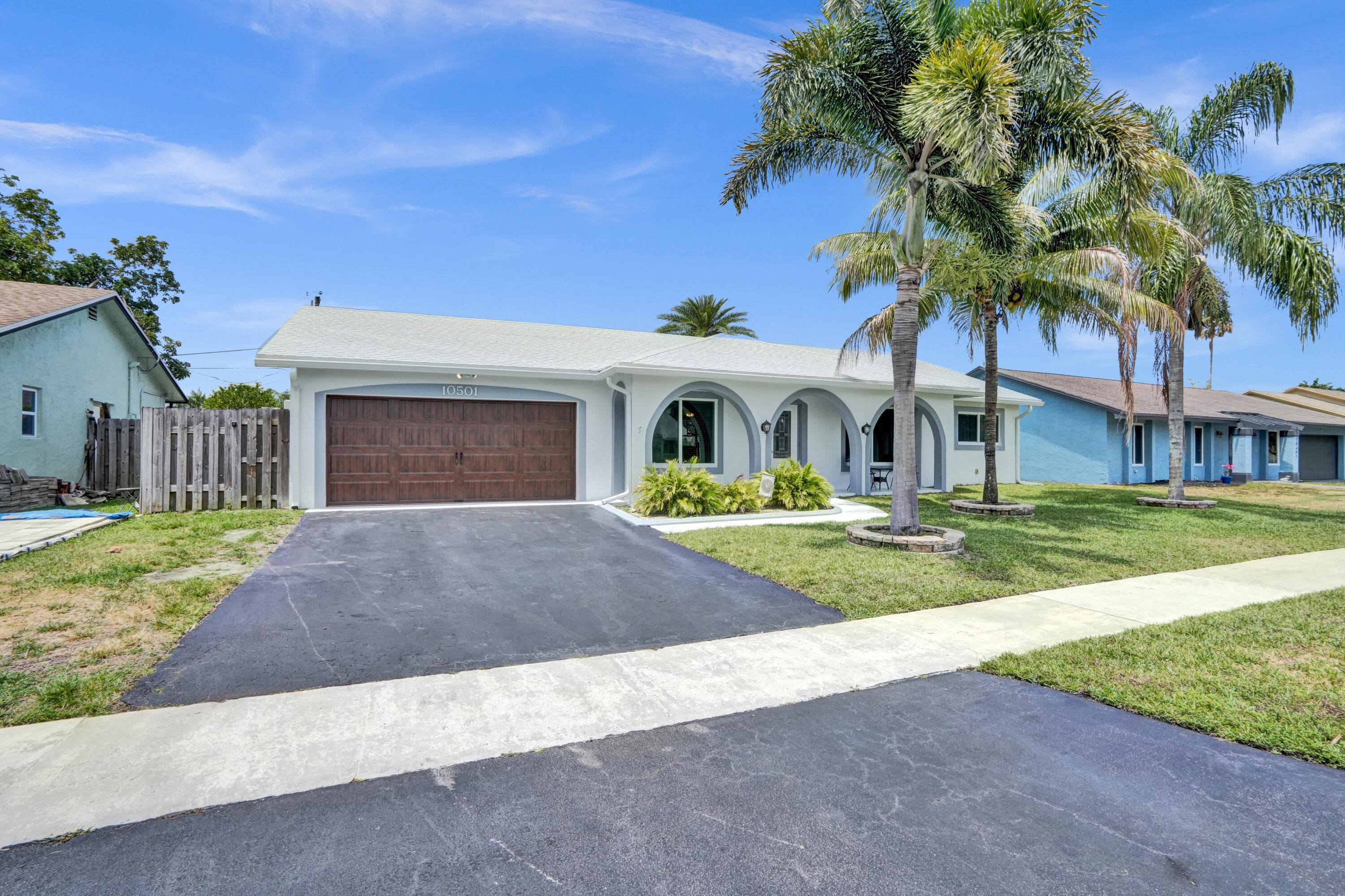 10501 20th ##10501 Sunrise FL 33322 — photo 1