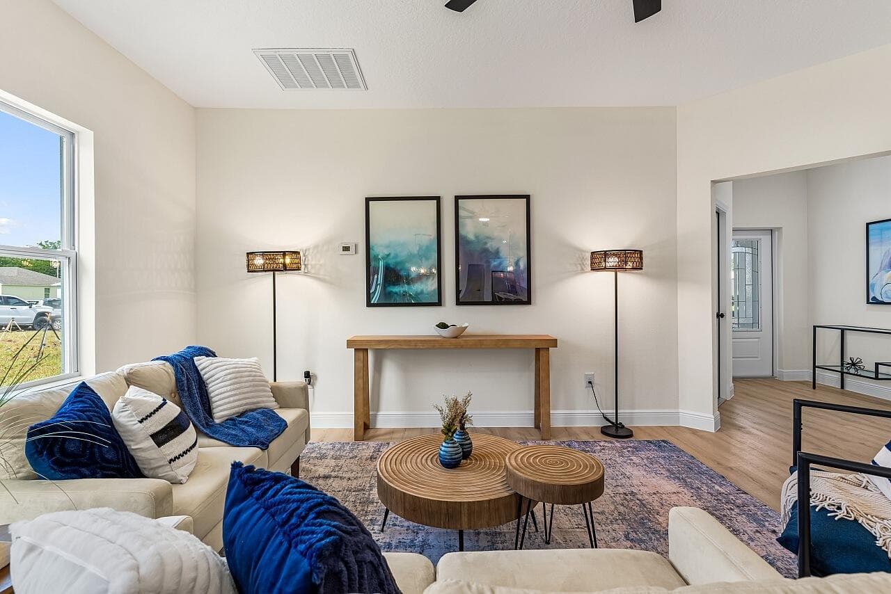 8236 104th Vero Beach FL 32967 — thumbnail 8 of 47