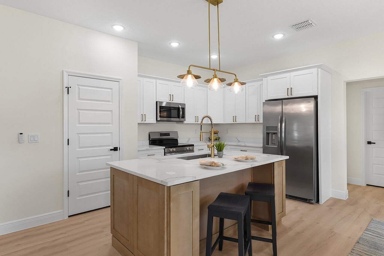 8236 104th Vero Beach FL 32967 — thumbnail 12 of 47