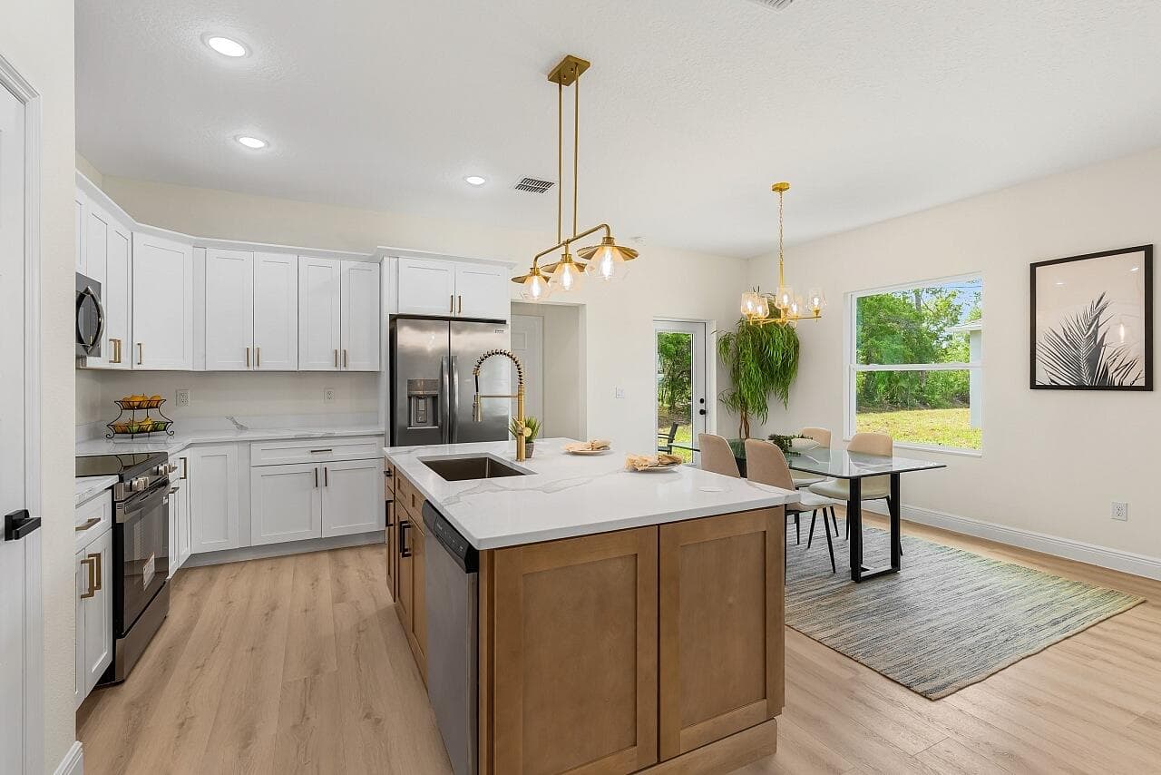 8236 104th Vero Beach FL 32967 — thumbnail 13 of 47