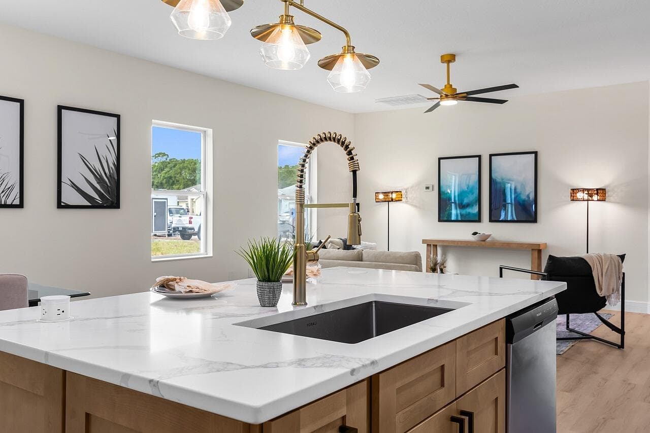 8236 104th Vero Beach FL 32967 — thumbnail 17 of 47