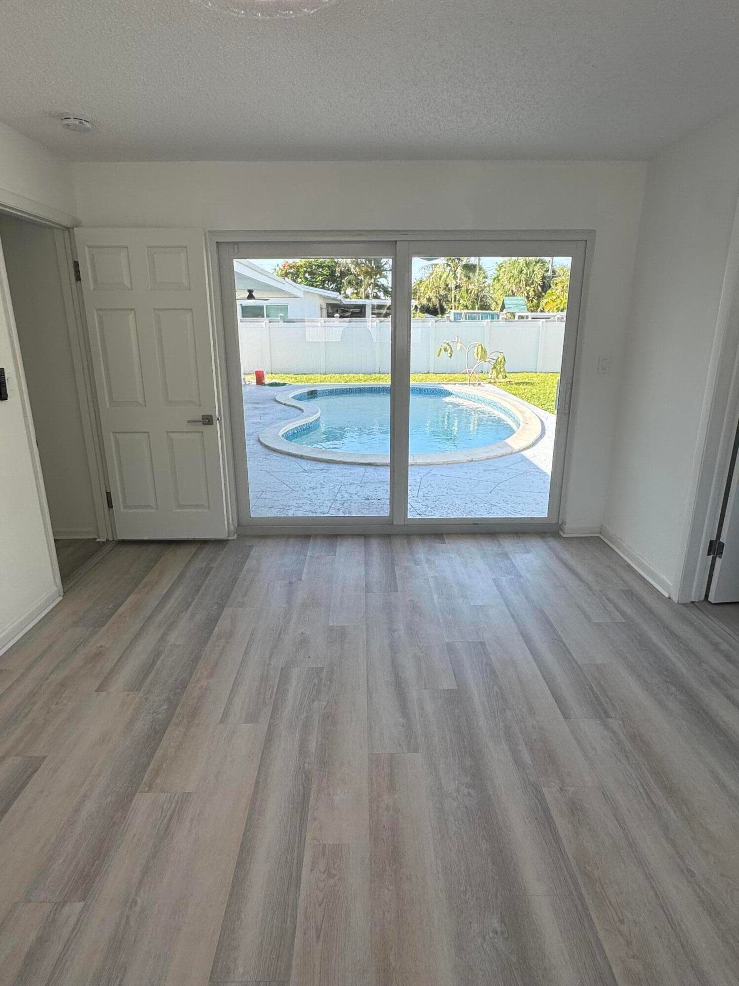 28 9th Boca Raton FL 33486 — thumbnail 5 of 17