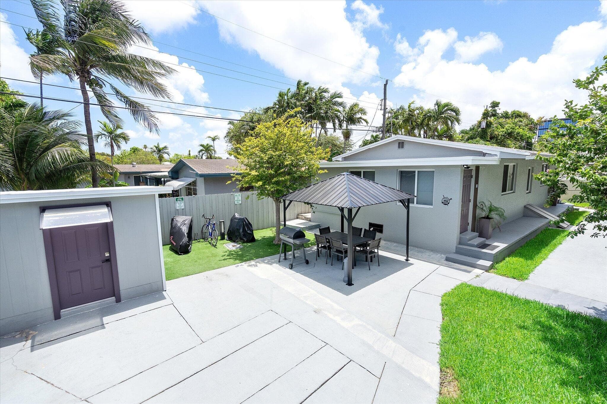 720 7th #9 Hallandale Beach FL 33009 — thumbnail 28 of 33