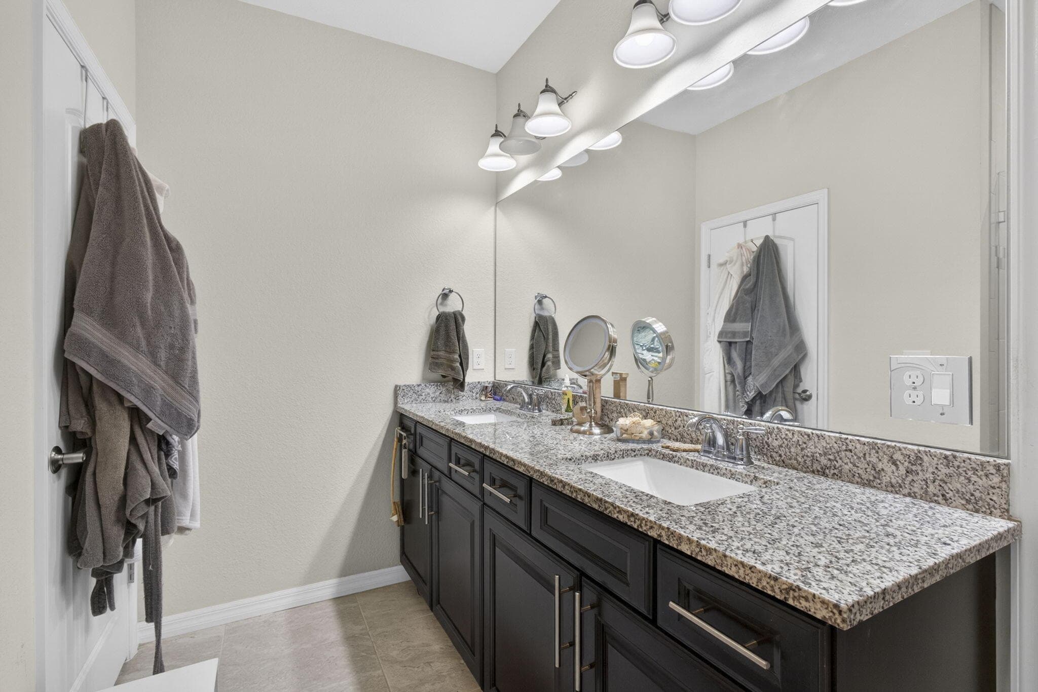 8347 Cadre Noir Lake Worth FL 33467 — thumbnail 25 of 40