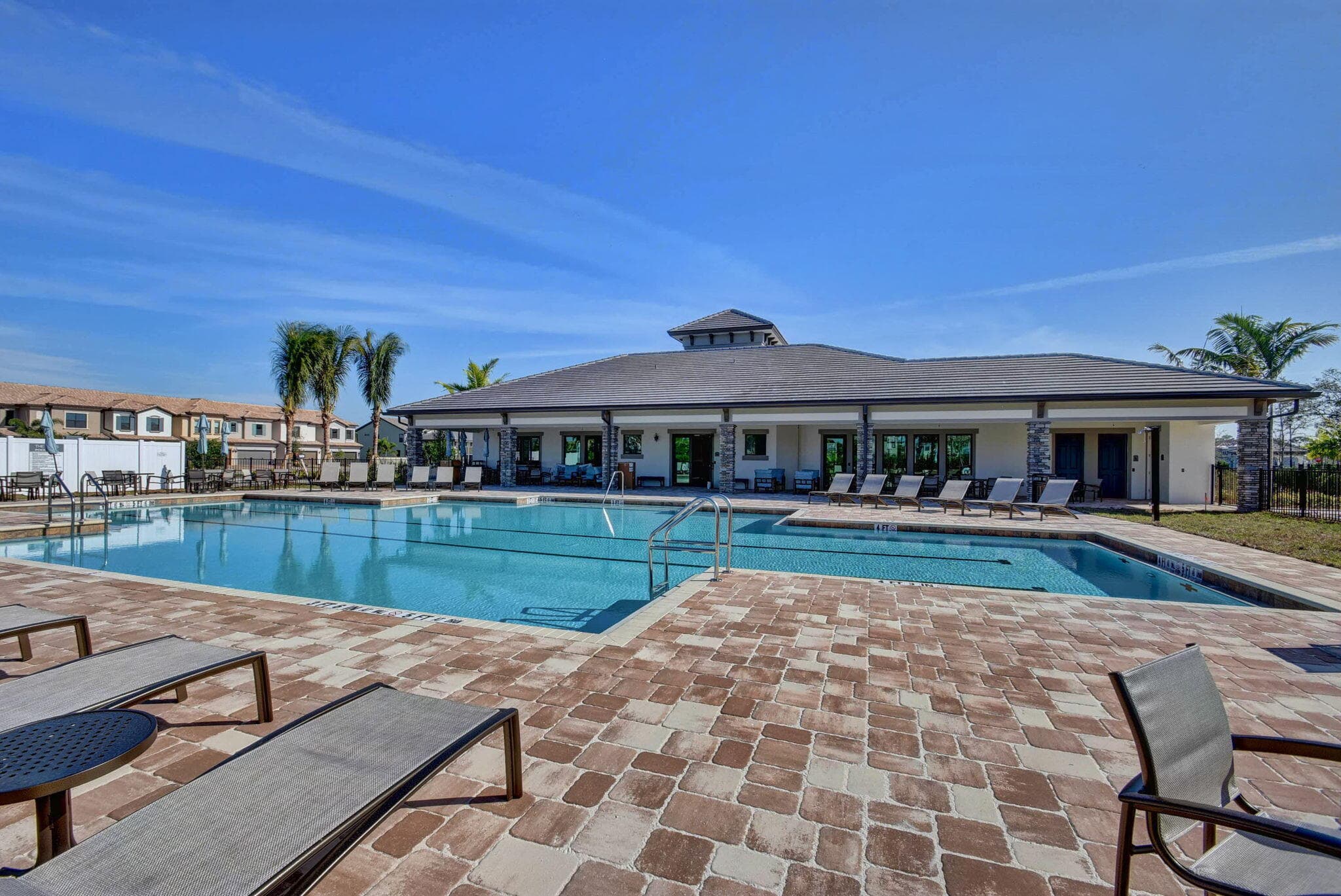 8347 Cadre Noir Lake Worth FL 33467 — thumbnail 34 of 40
