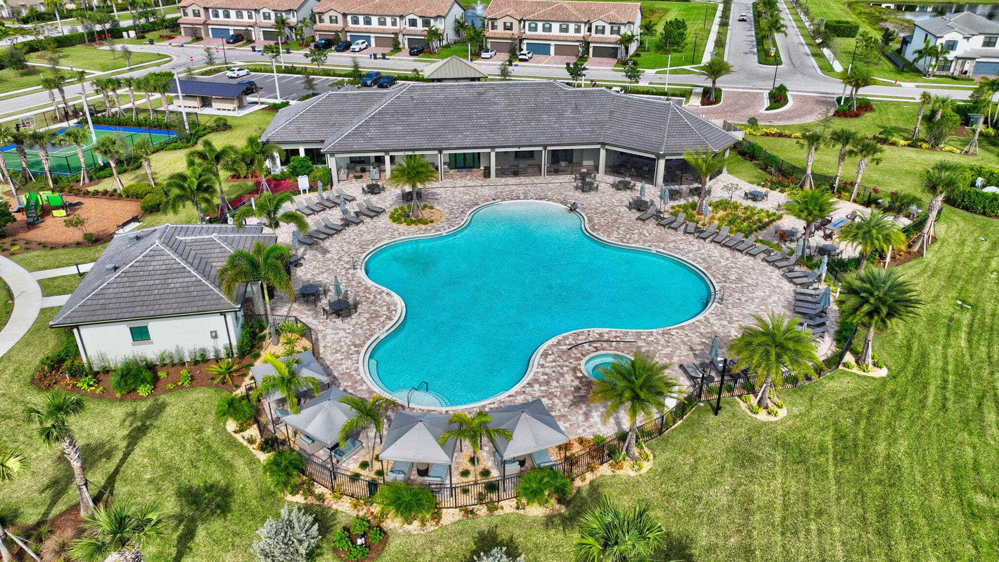 8347 Cadre Noir Lake Worth FL 33467 — thumbnail 30 of 40