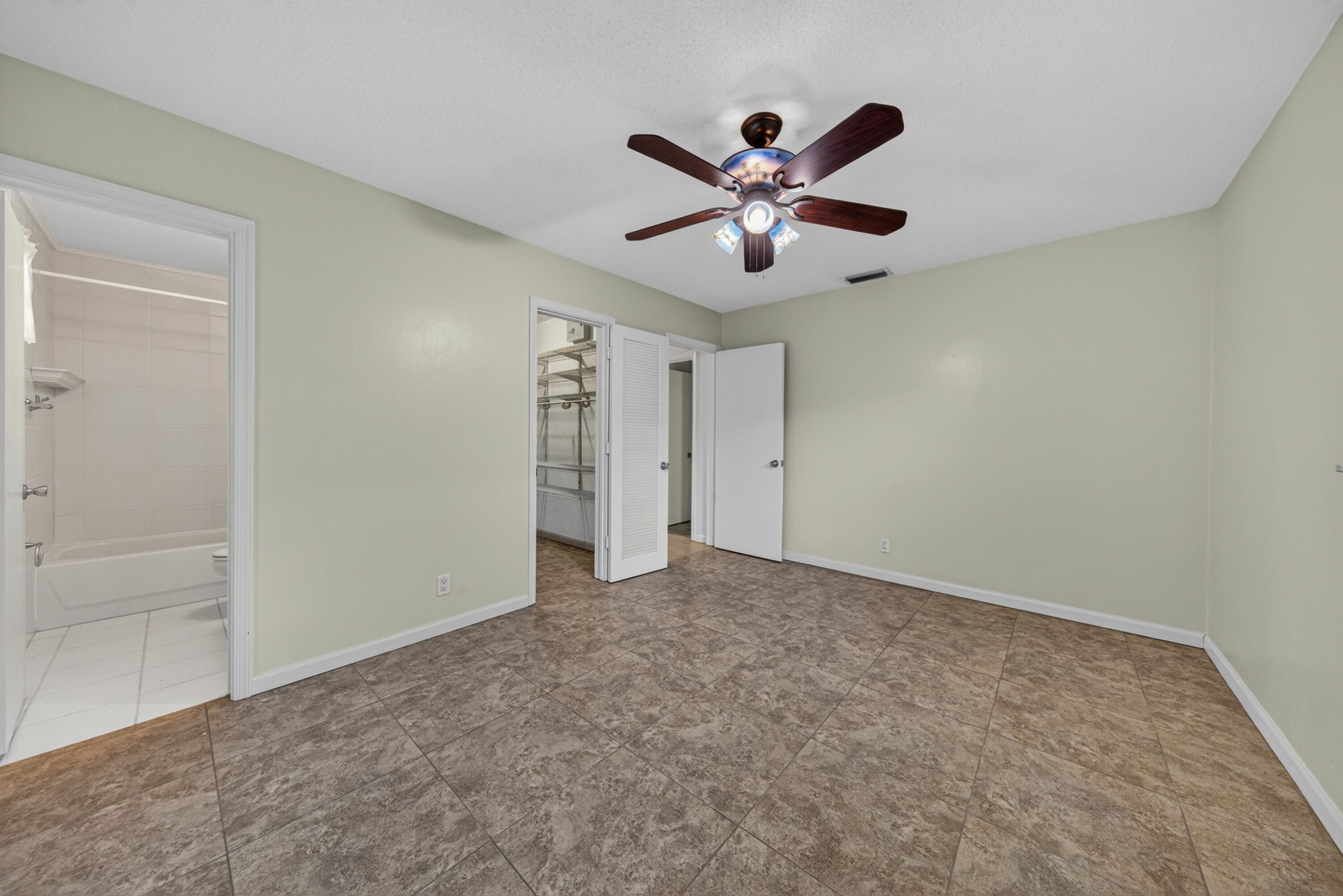 1540 40th Oakland Park FL 33334 — thumbnail 26 of 50