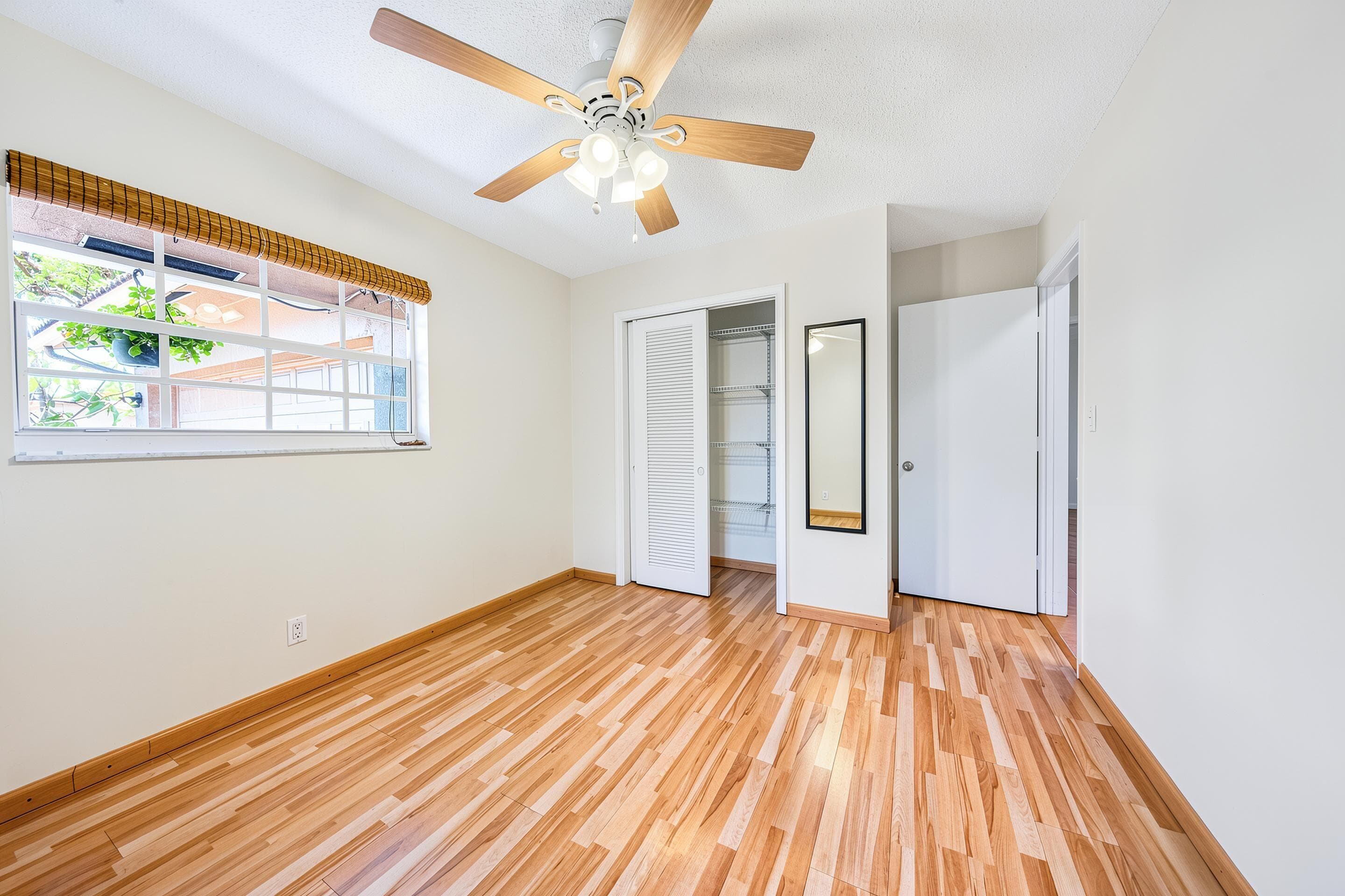 1540 40th Oakland Park FL 33334 — thumbnail 29 of 50