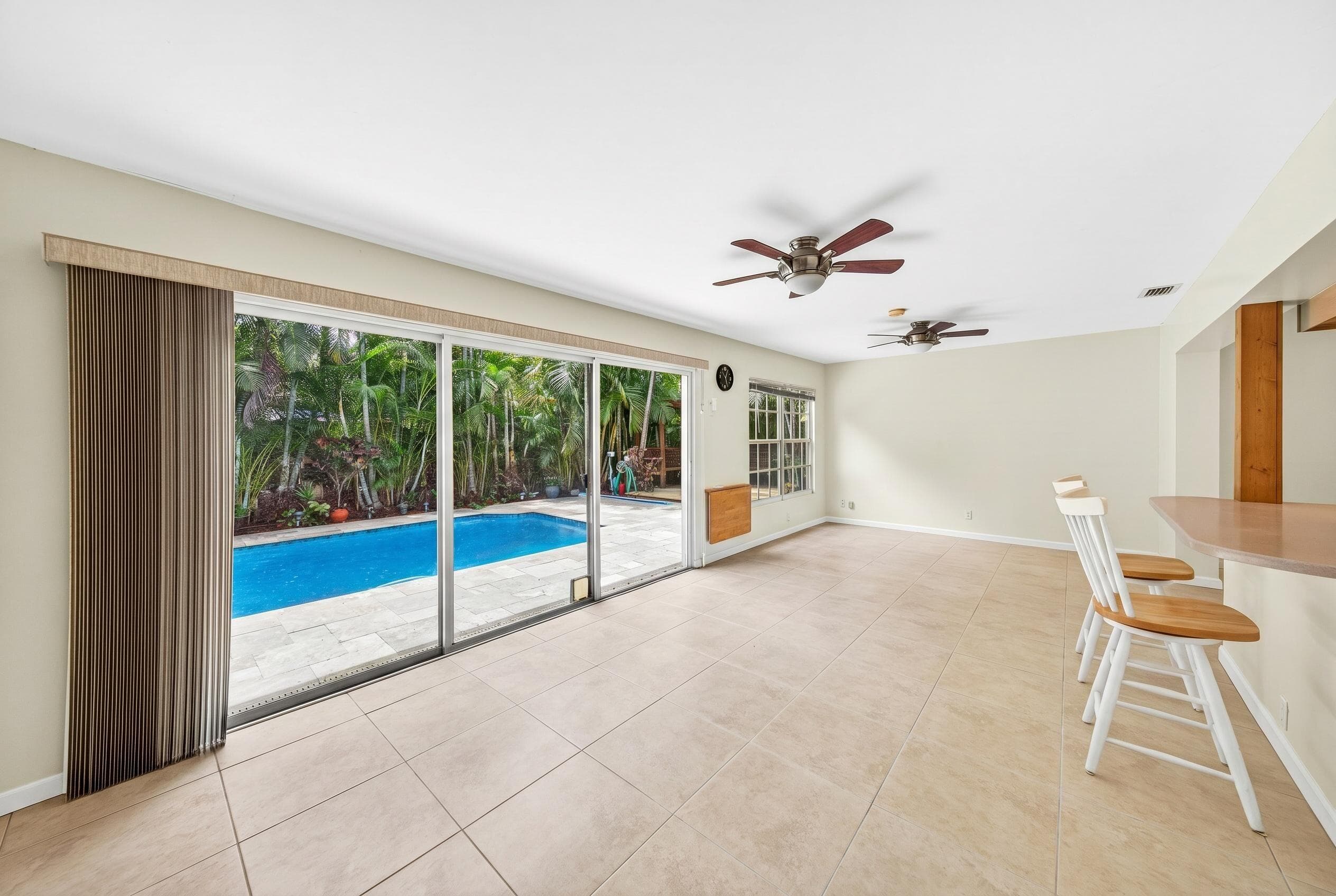1540 40th Oakland Park FL 33334 — thumbnail 19 of 50