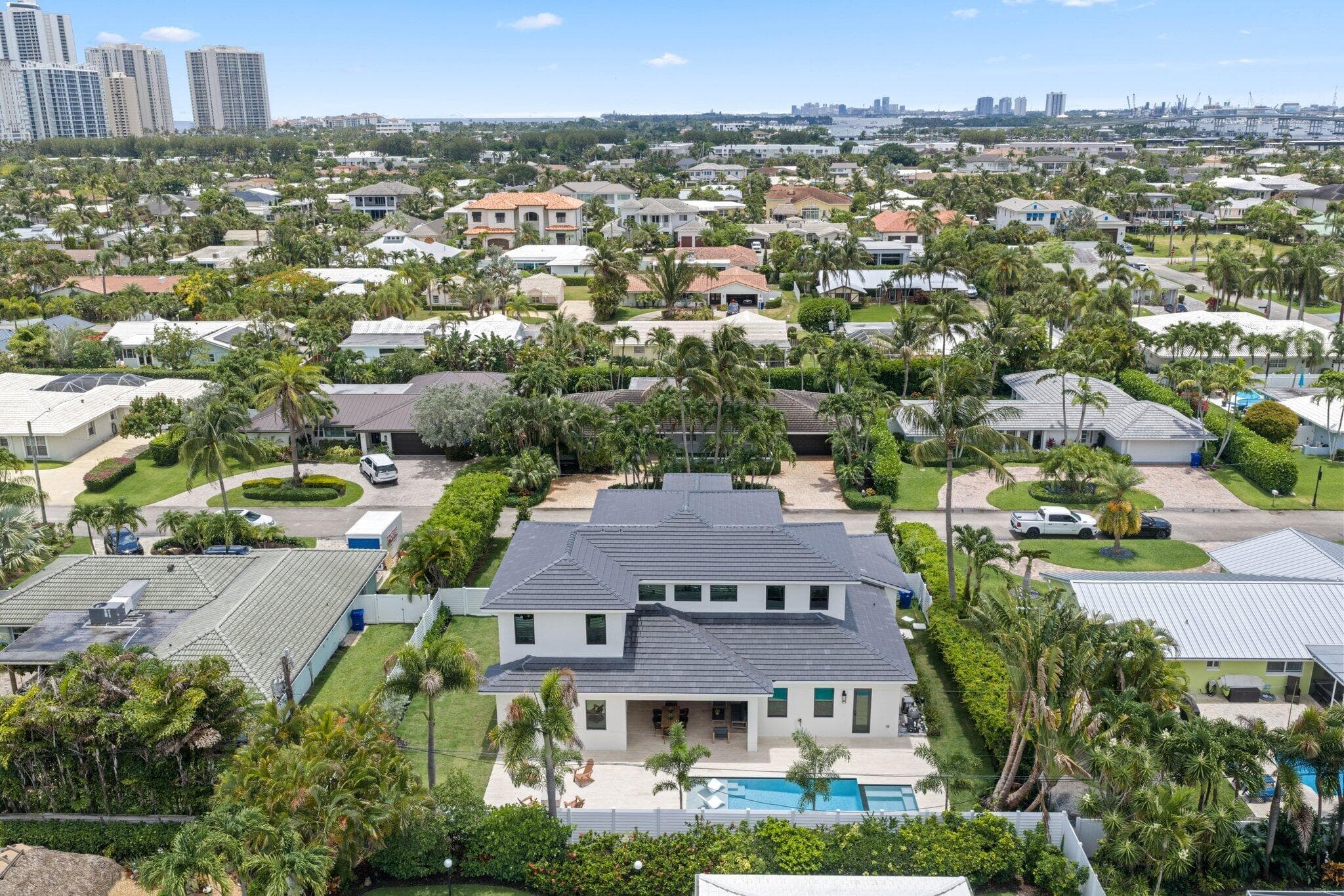 1160 Emerald Riviera Beach FL 33404 — thumbnail 85 of 87