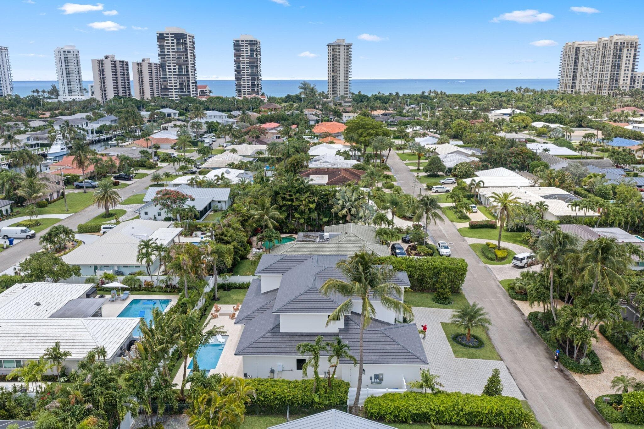 1160 Emerald Riviera Beach FL 33404 — thumbnail 79 of 87