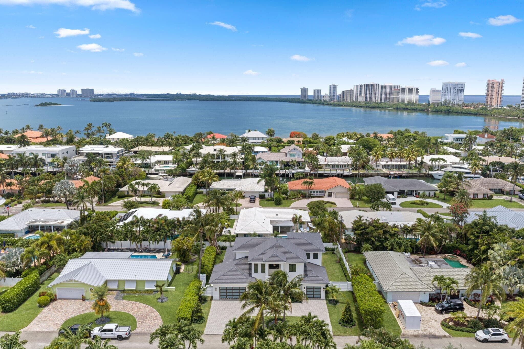 1160 Emerald Riviera Beach FL 33404 — thumbnail 83 of 87