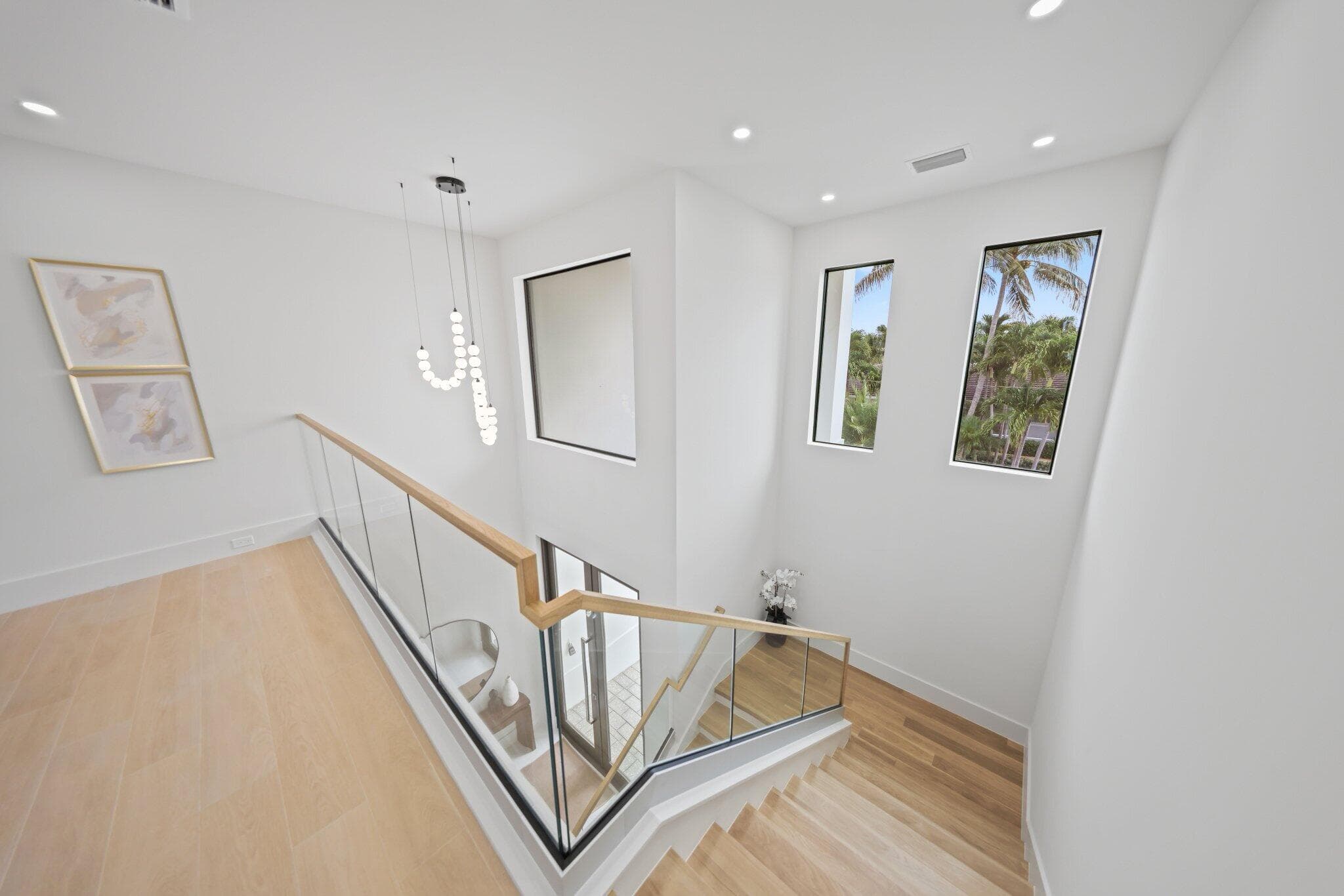 1160 Emerald Riviera Beach FL 33404 — thumbnail 52 of 87