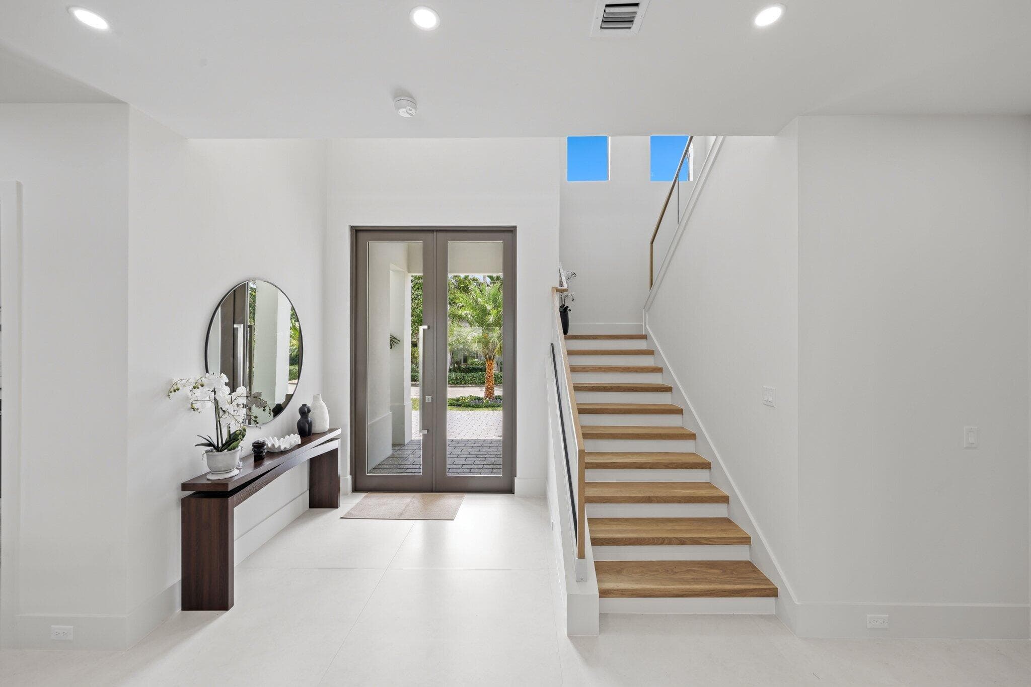 1160 Emerald Riviera Beach FL 33404 — thumbnail 21 of 87