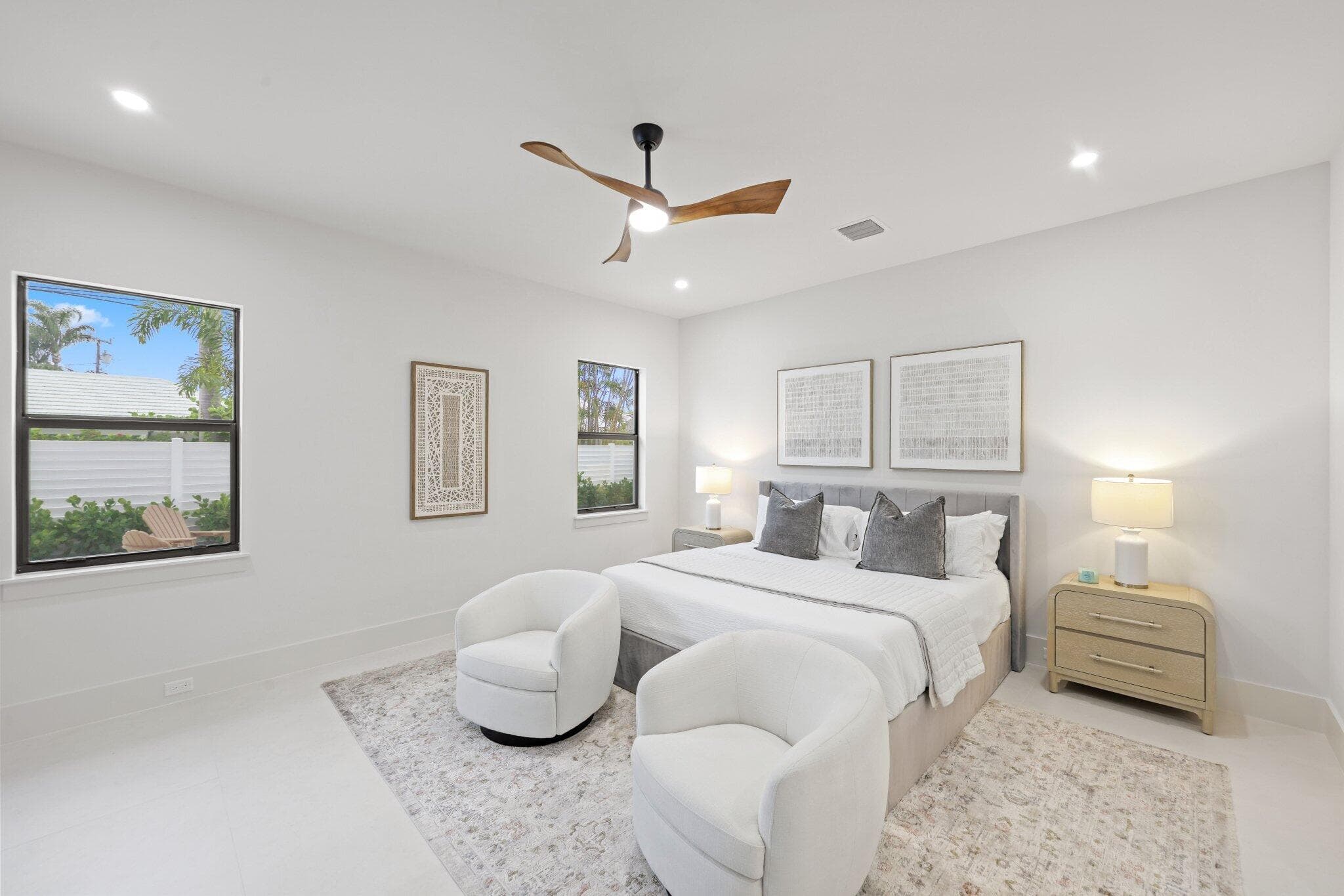 1160 Emerald Riviera Beach FL 33404 — thumbnail 57 of 87