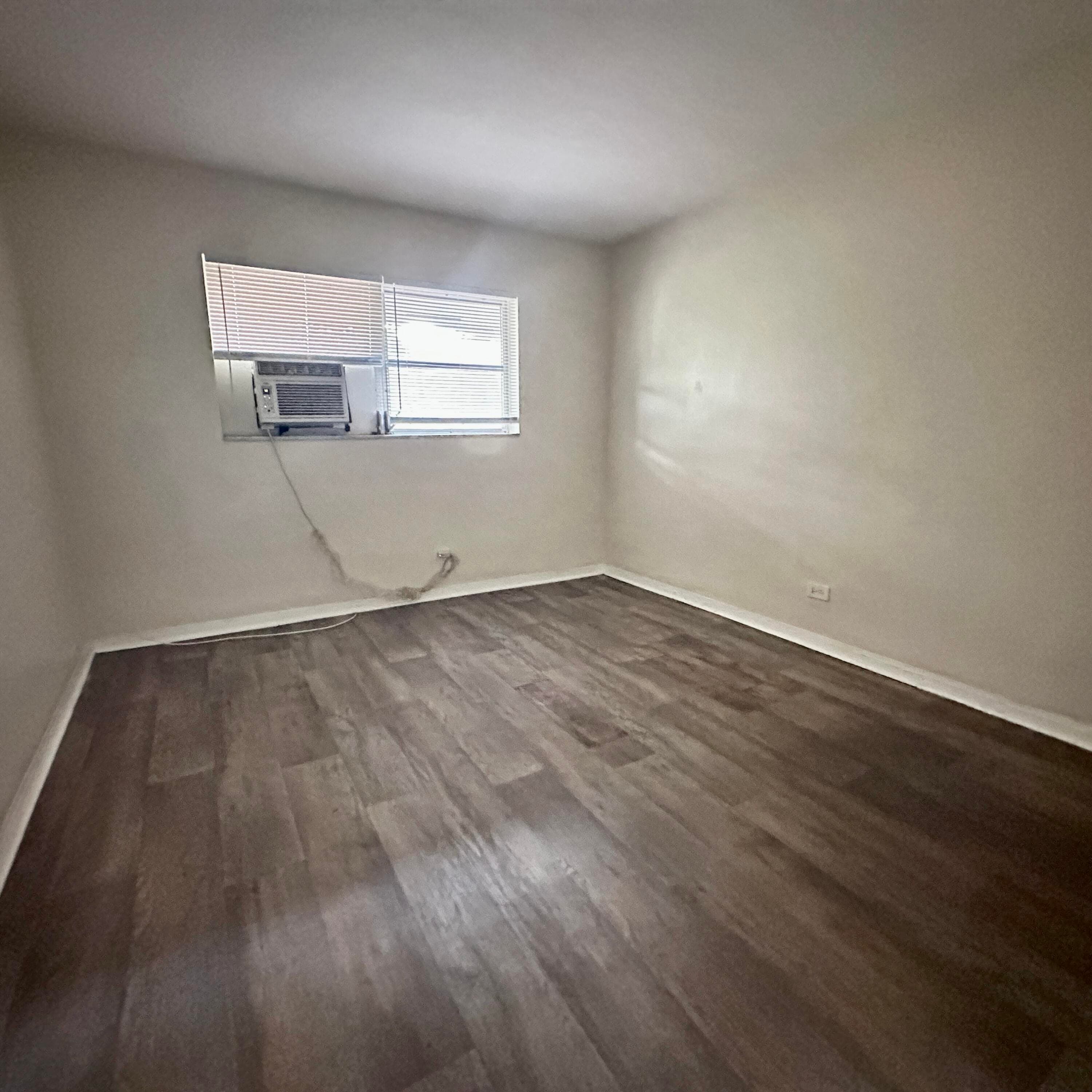 417 12th #6 Fort Lauderdale FL 33316 — thumbnail 9 of 11