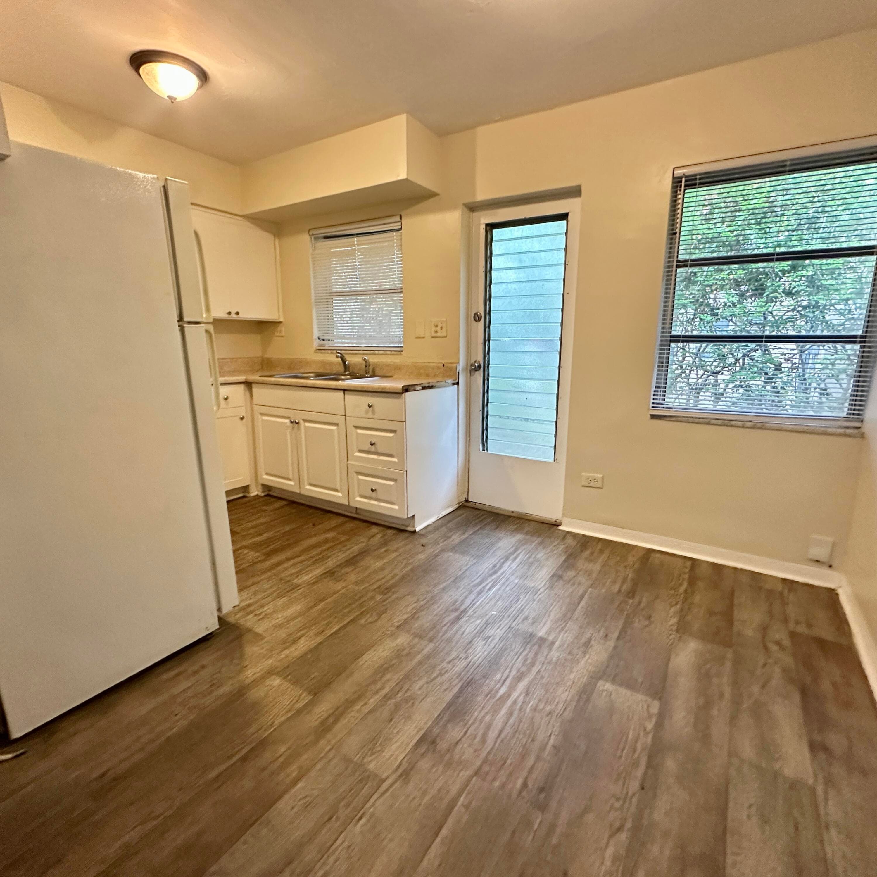 417 12th #6 Fort Lauderdale FL 33316 — thumbnail 6 of 11