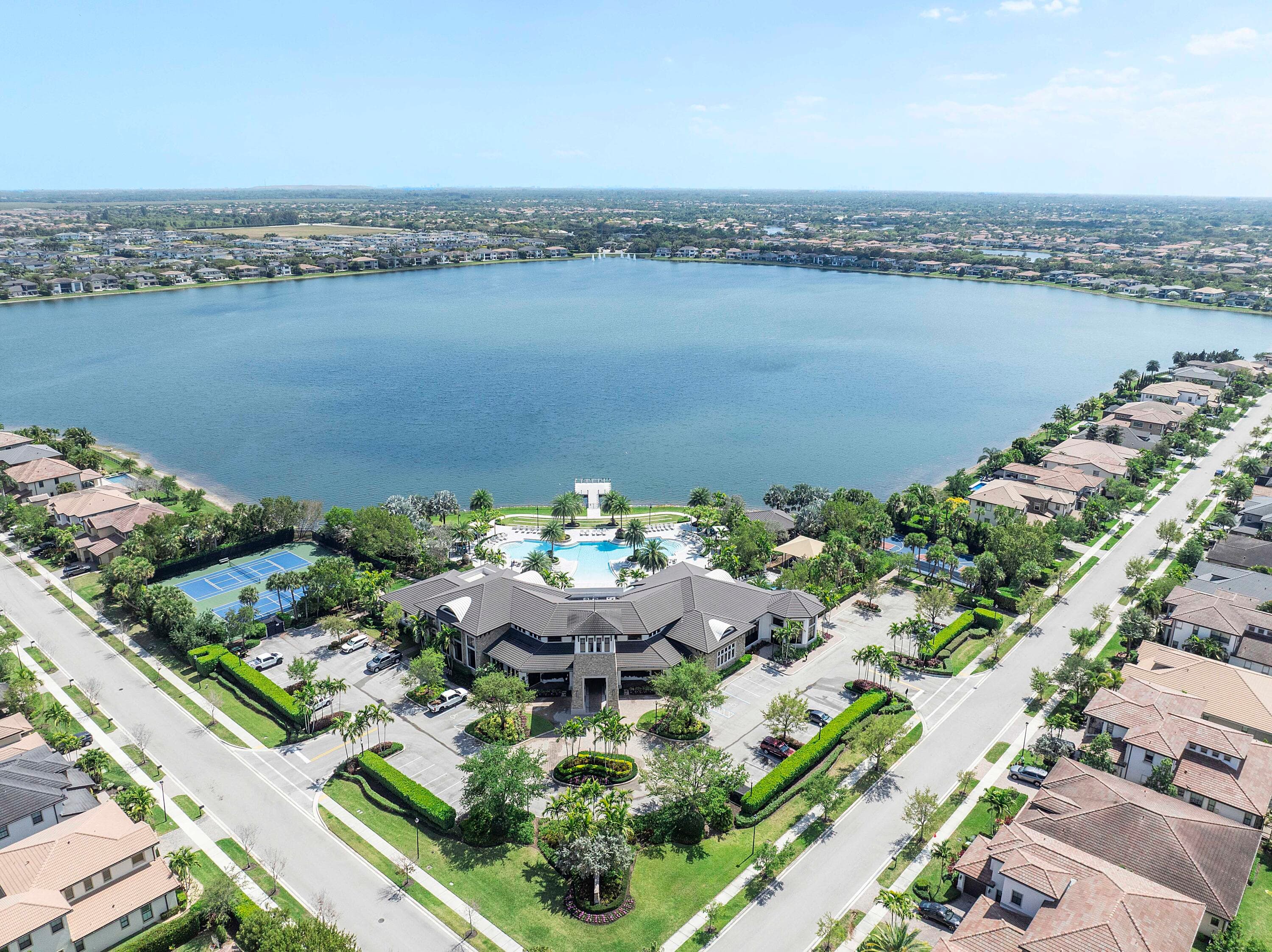 11425 Watercrest Parkland FL 33076 — thumbnail 35 of 44