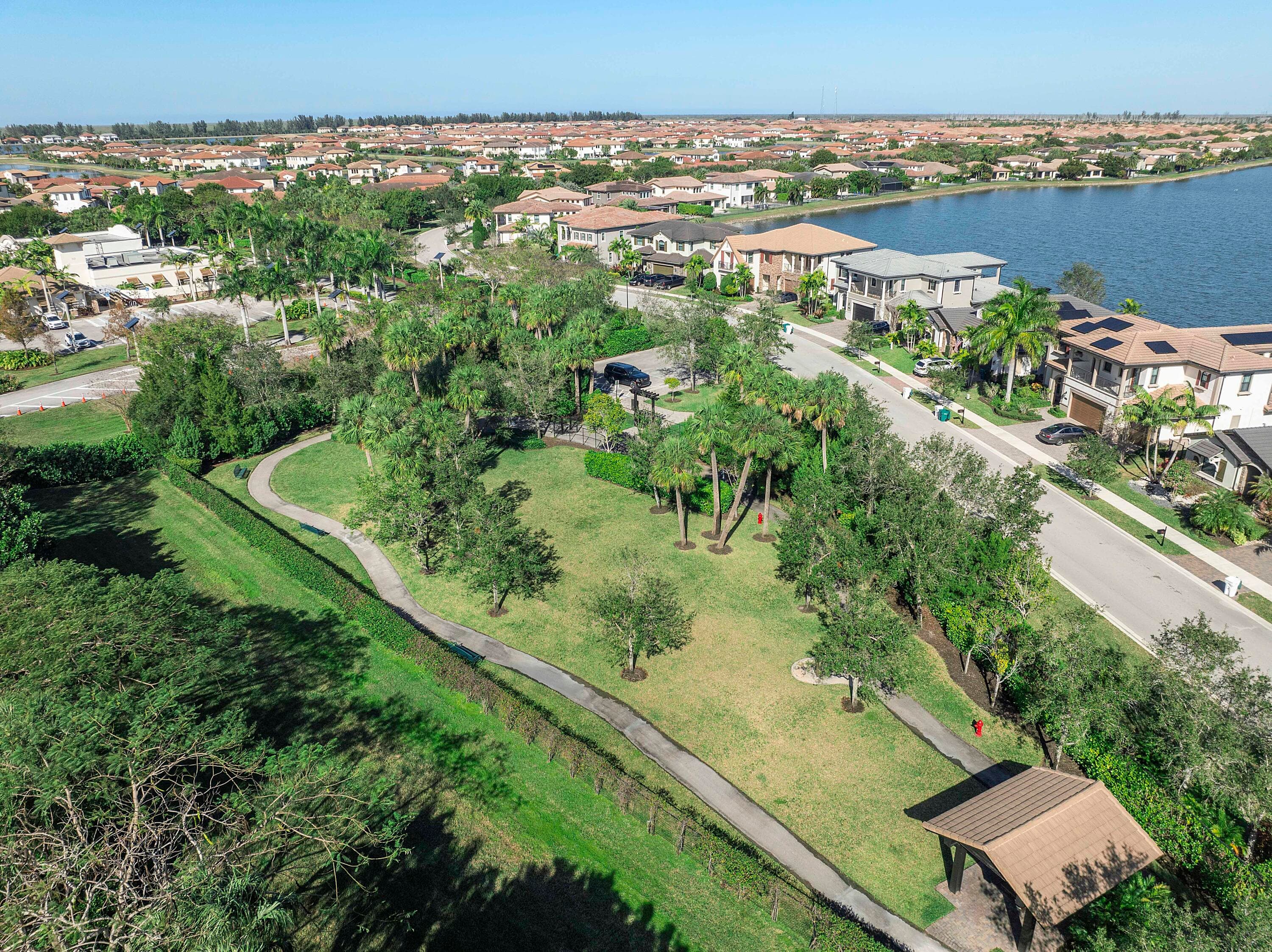 11425 Watercrest Parkland FL 33076 — thumbnail 39 of 44