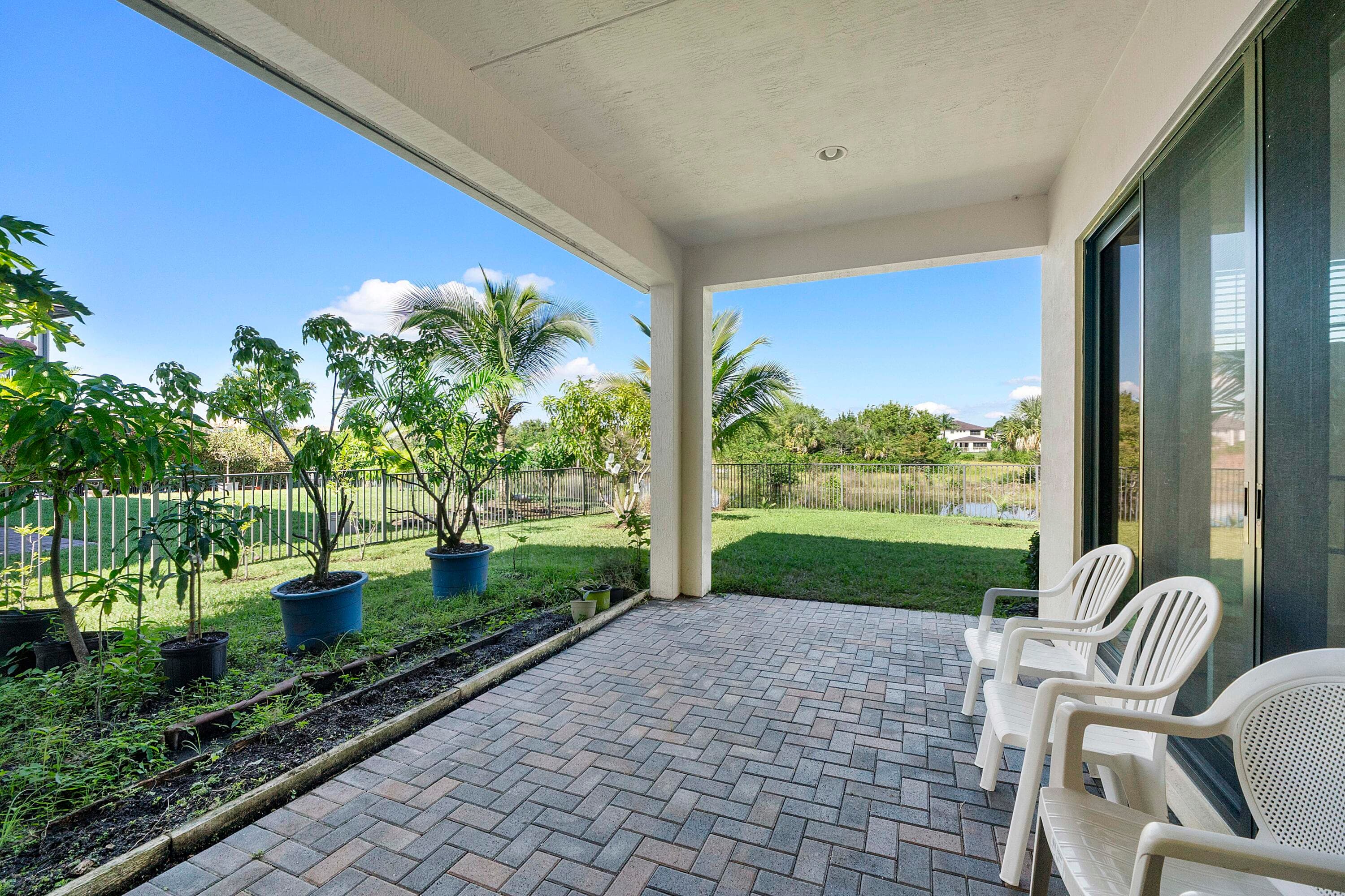 11425 Watercrest Parkland FL 33076 — thumbnail 26 of 44