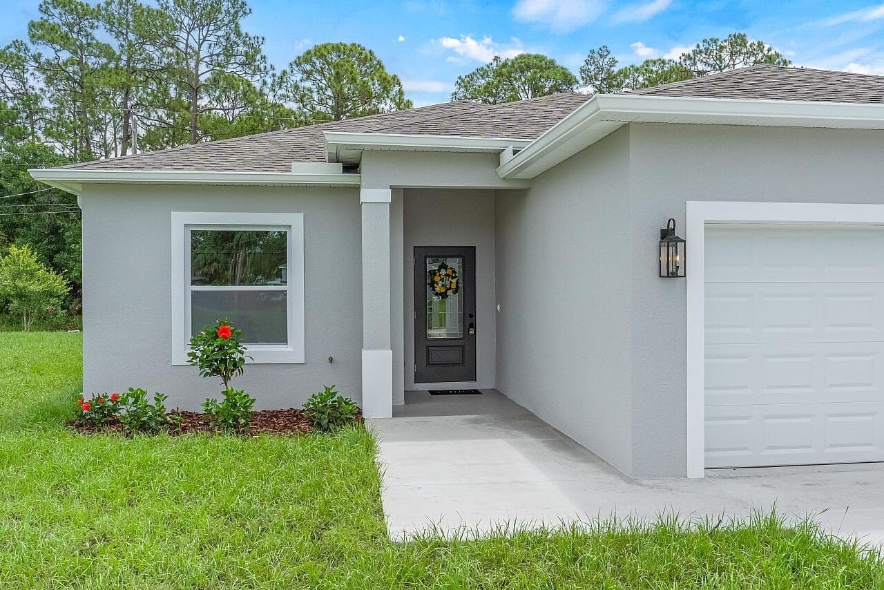 8226 104th Vero Beach FL 32967 — thumbnail 6 of 44