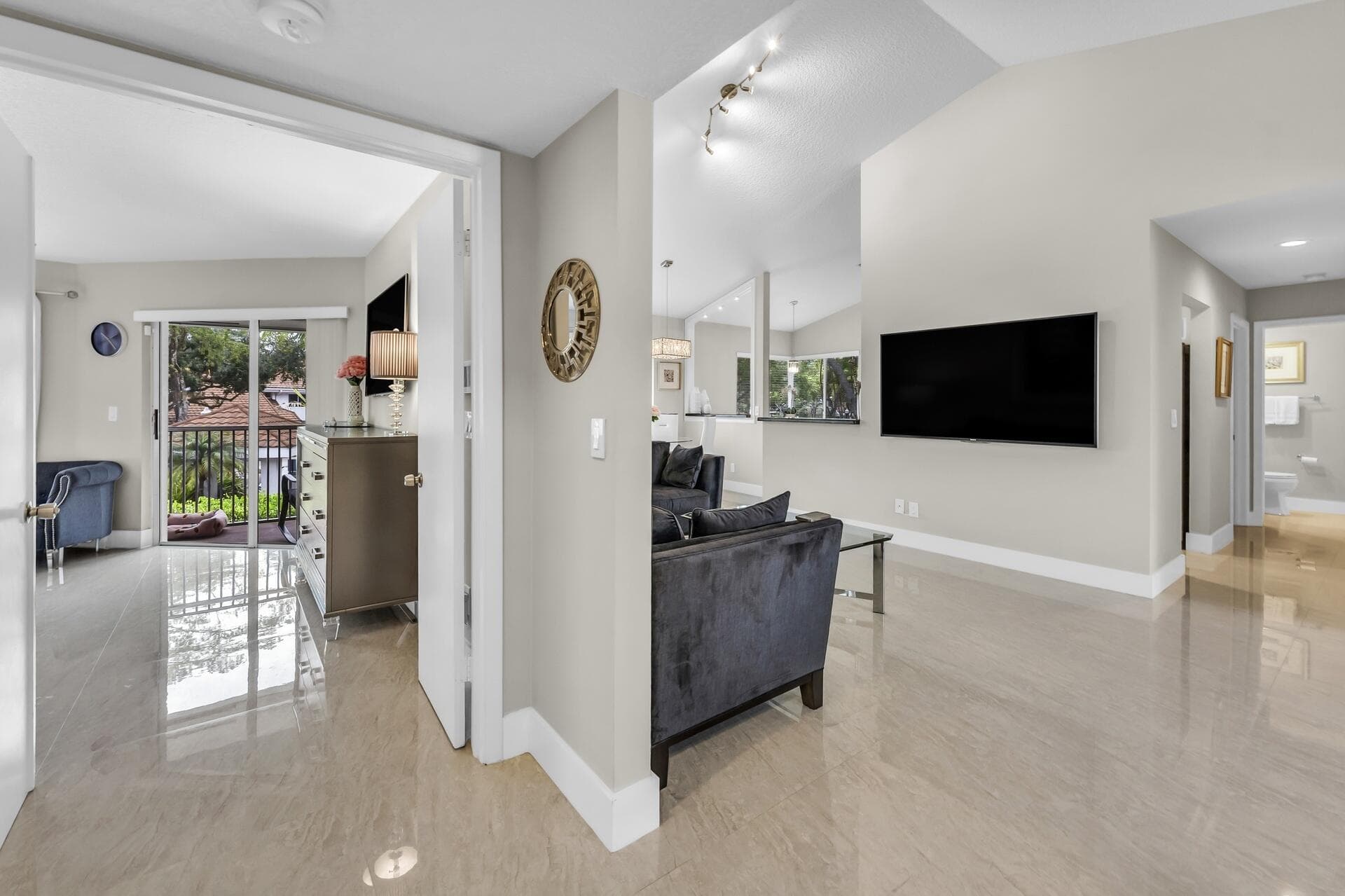 994 93rd Plantation FL 33324 — thumbnail 28 of 59