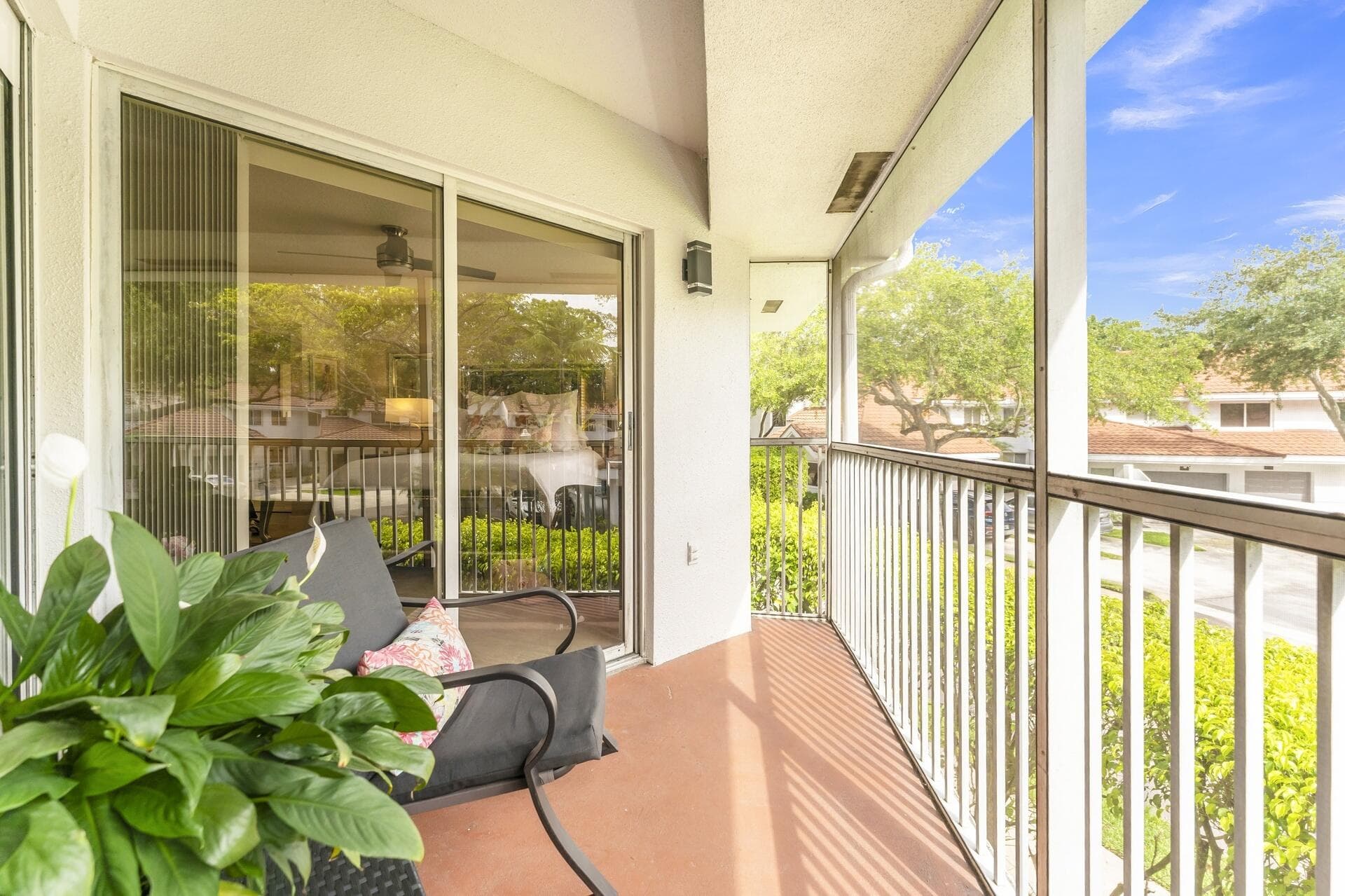 994 93rd Plantation FL 33324 — thumbnail 45 of 59