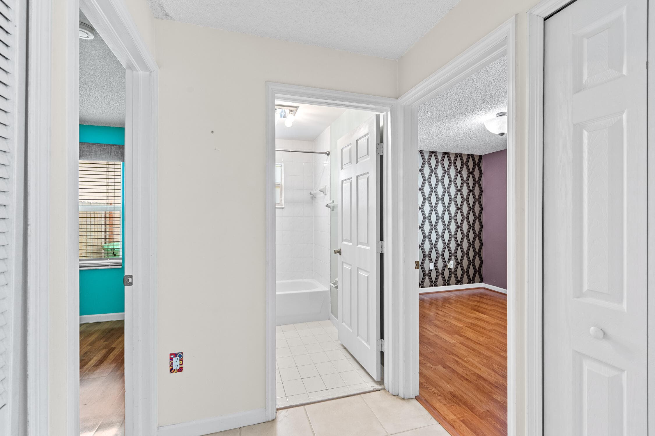 376 Royal Cove  Davie FL 33325 — thumbnail 47 of 63